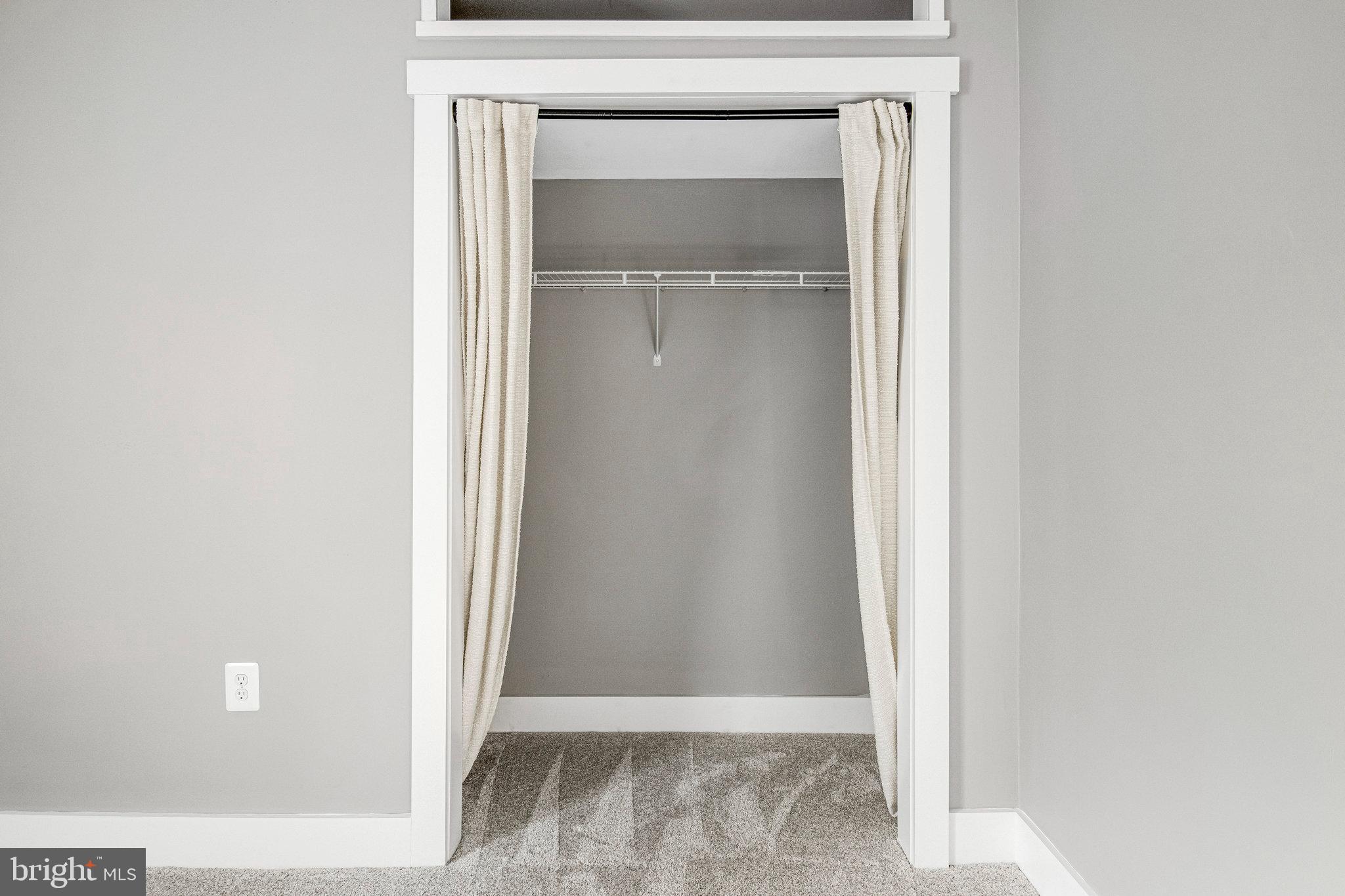 SYCAMORE MEWS - Residential