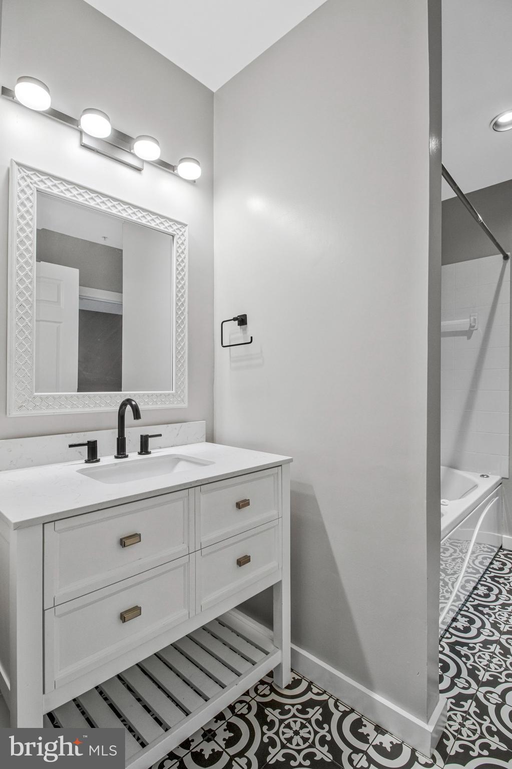 SYCAMORE MEWS - Residential