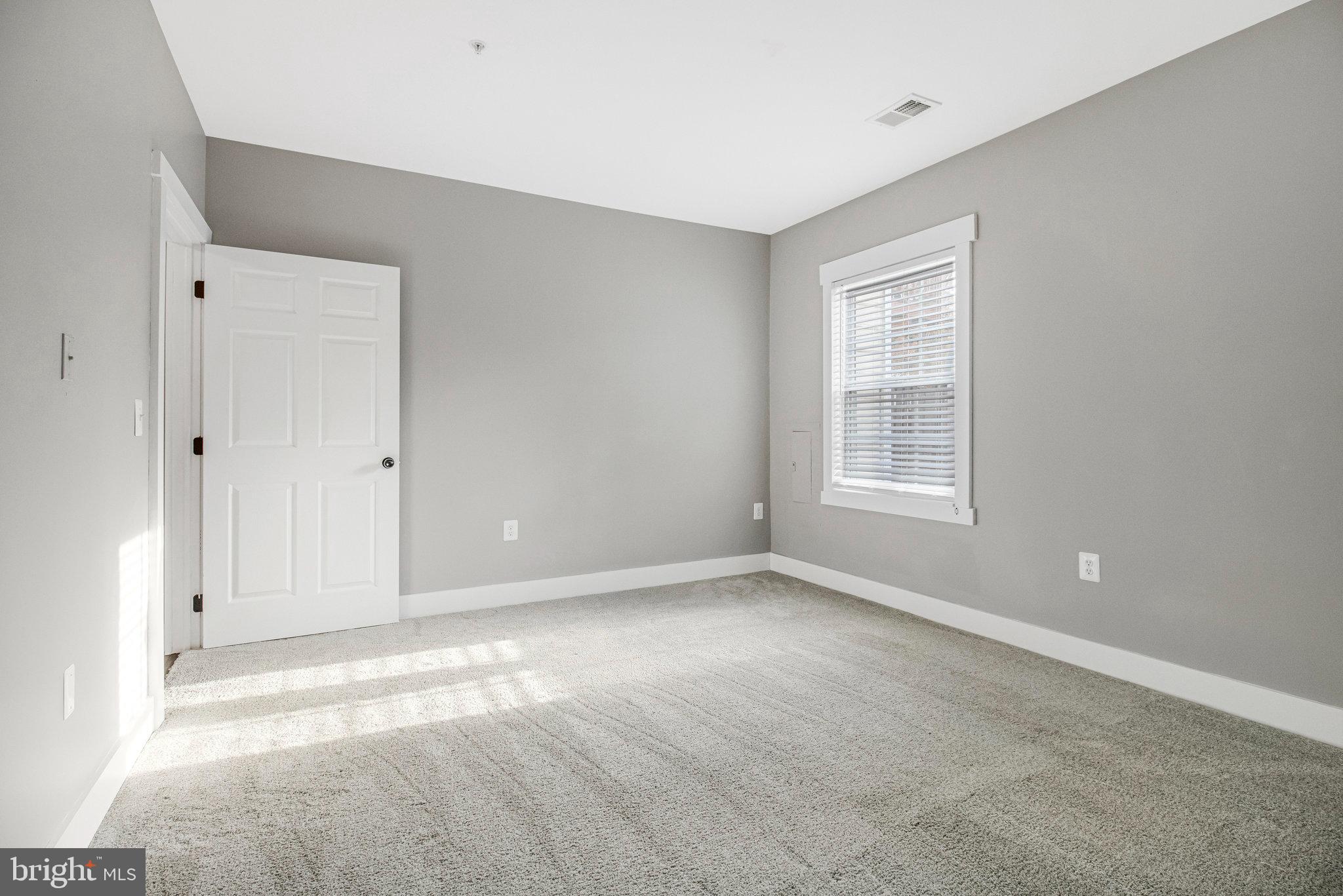 SYCAMORE MEWS - Residential