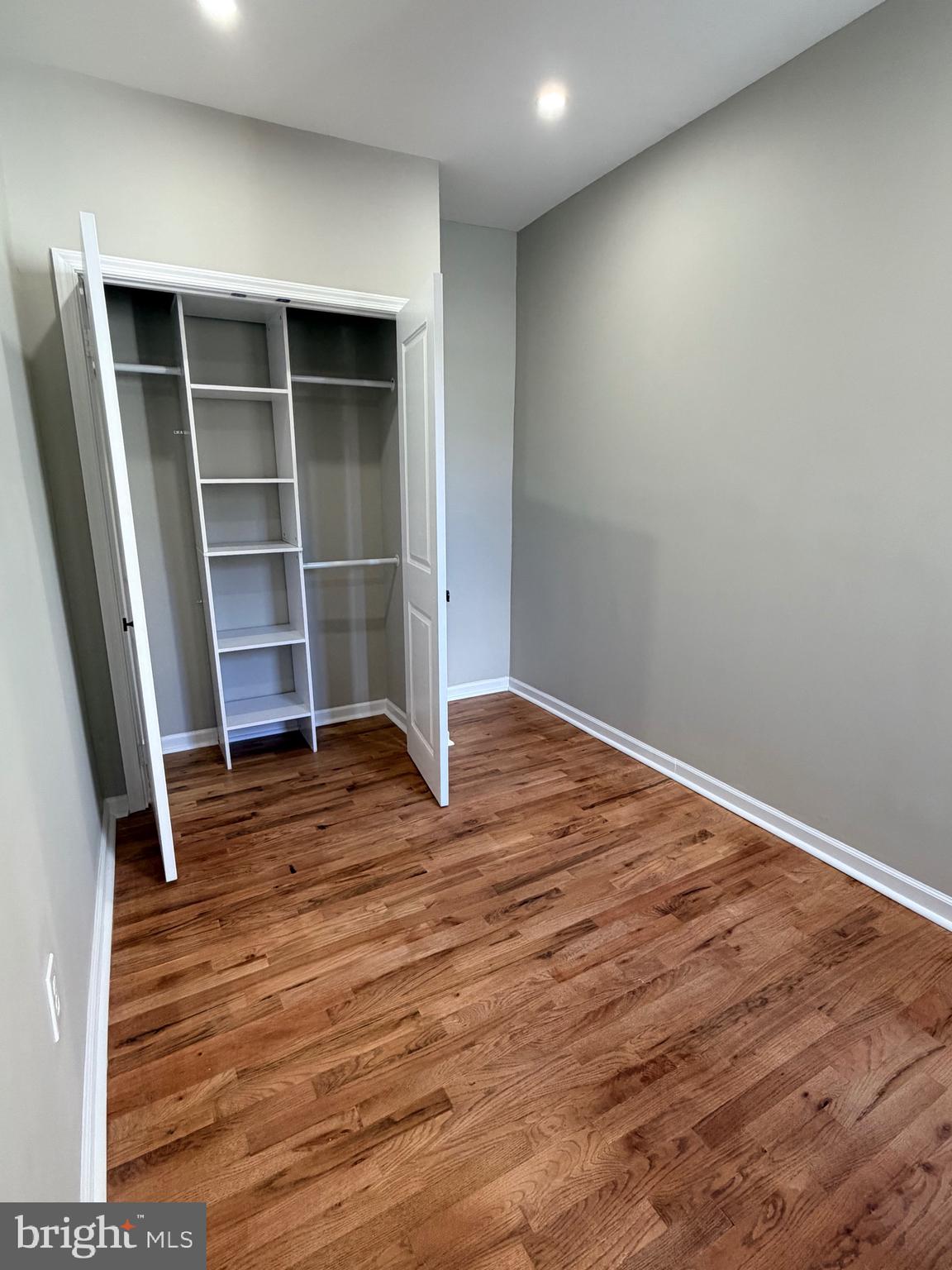 HARROWGATE - Residential