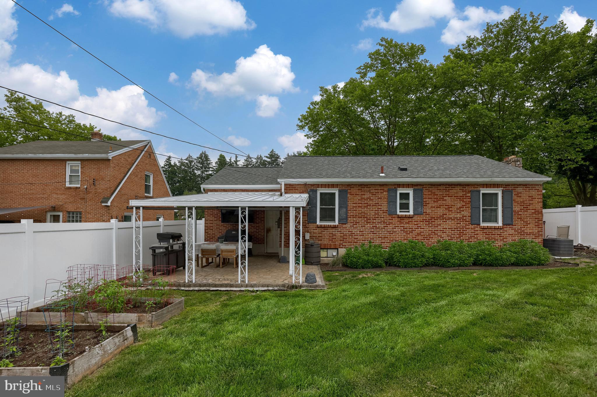 MIDLAND-HOLLYWOOD HEIGHTS - Residential