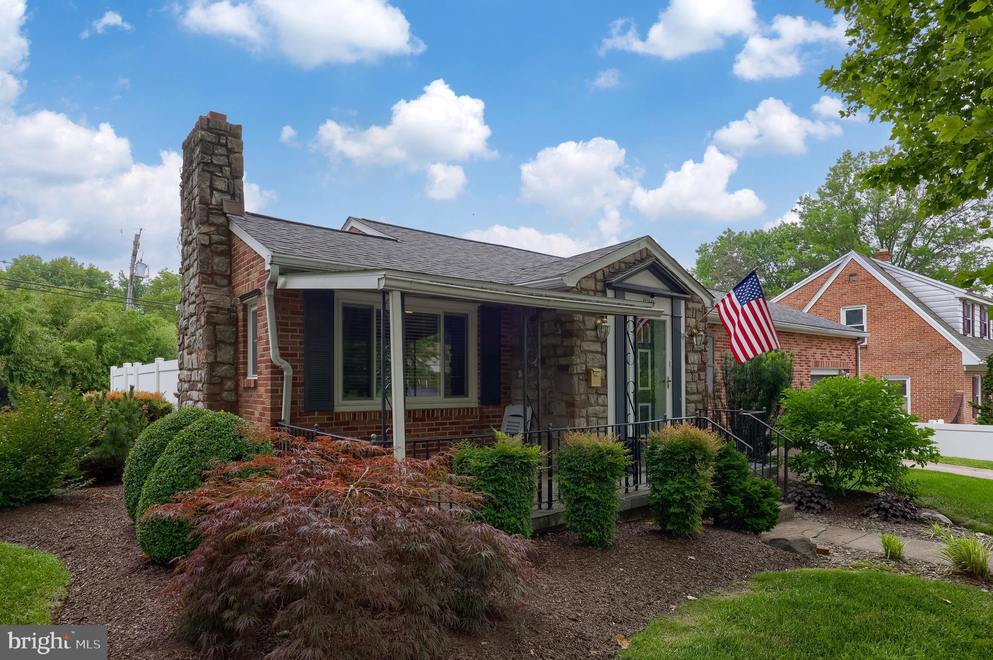 MIDLAND-HOLLYWOOD HEIGHTS - Residential