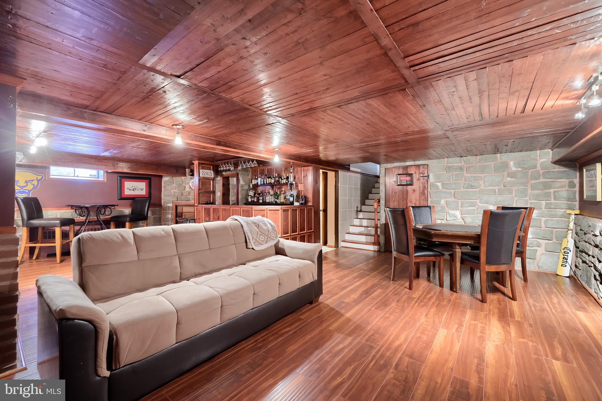 MIDLAND-HOLLYWOOD HEIGHTS - Residential