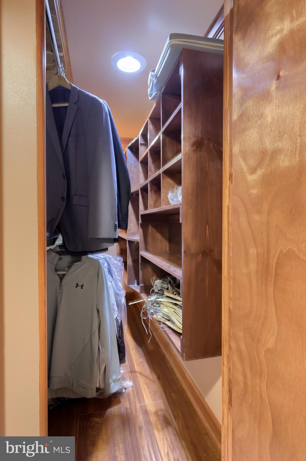 MIDLAND-HOLLYWOOD HEIGHTS - Residential