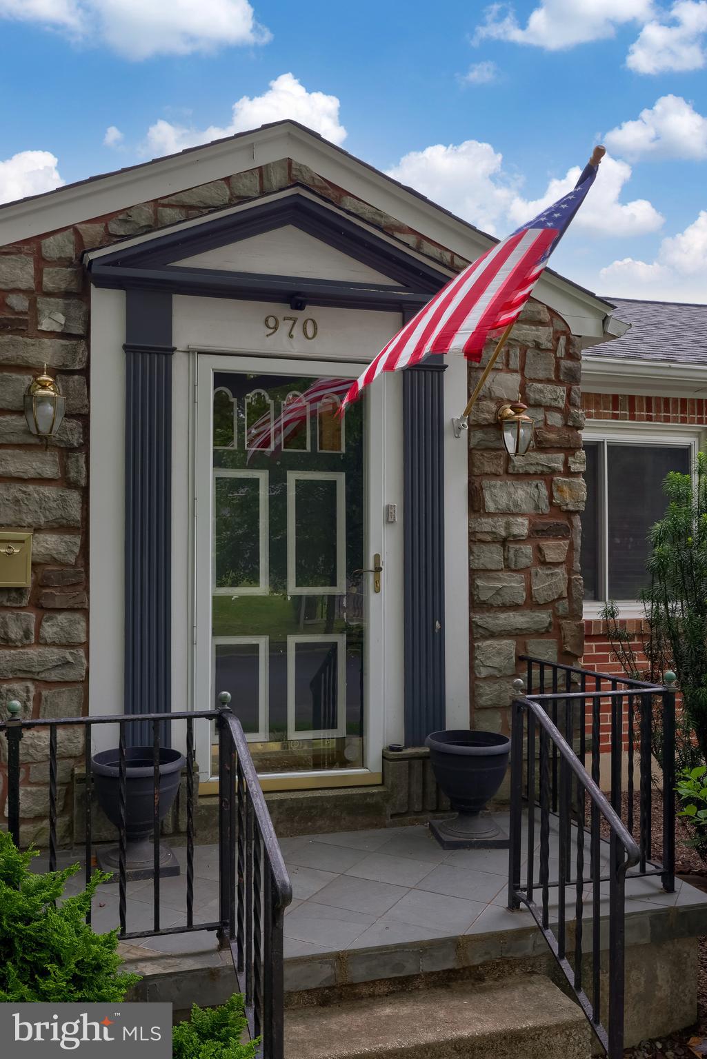 MIDLAND-HOLLYWOOD HEIGHTS - Residential