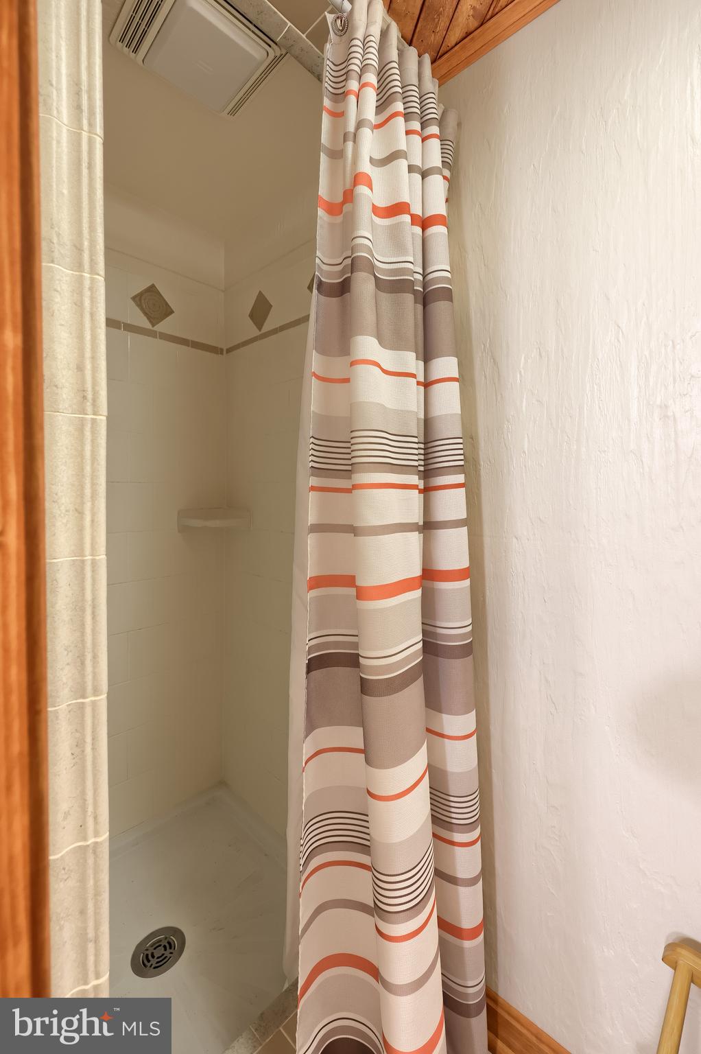 MIDLAND-HOLLYWOOD HEIGHTS - Residential