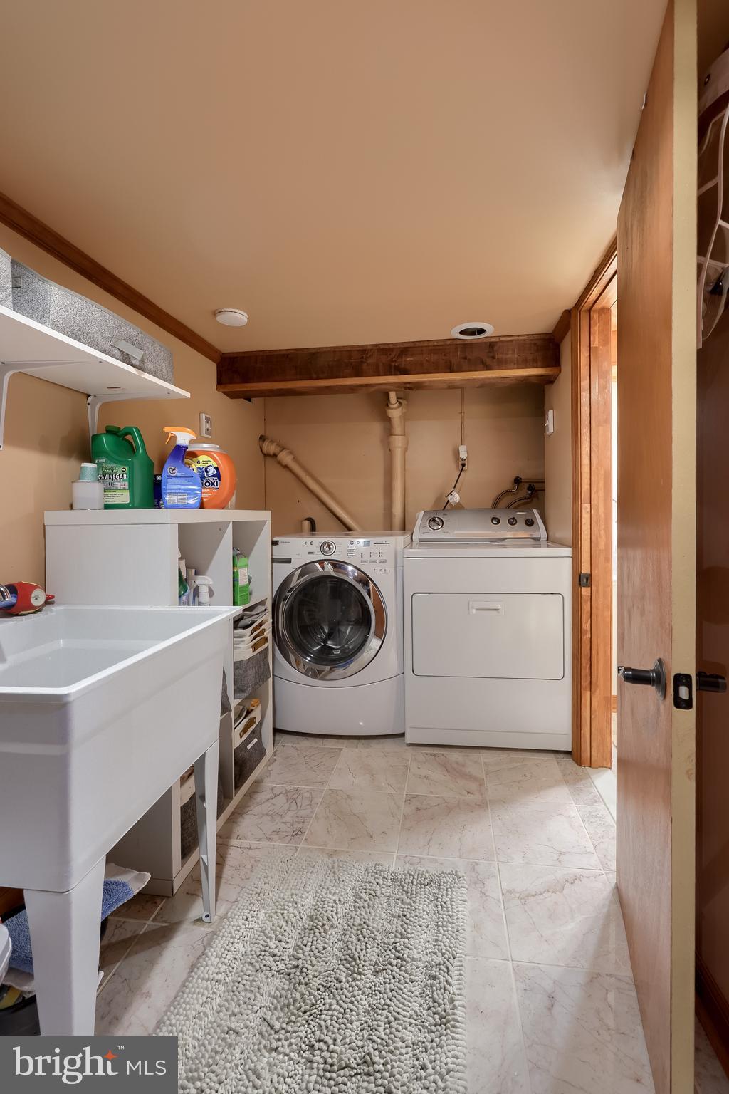 MIDLAND-HOLLYWOOD HEIGHTS - Residential