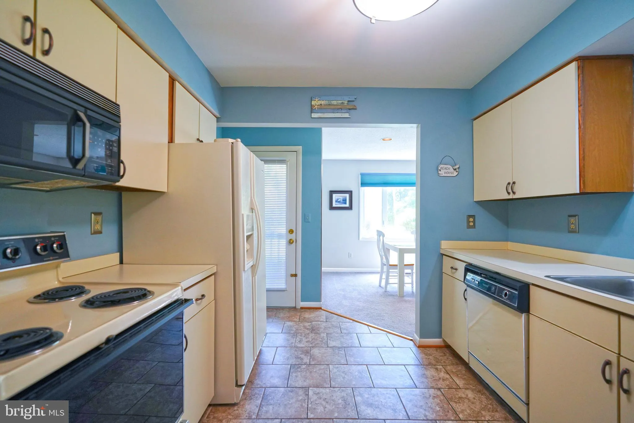 Lewes, Delaware 19958, United States, 3 Bedrooms Bedrooms, ,2 BathroomsBathrooms,Residential,Pending,192408