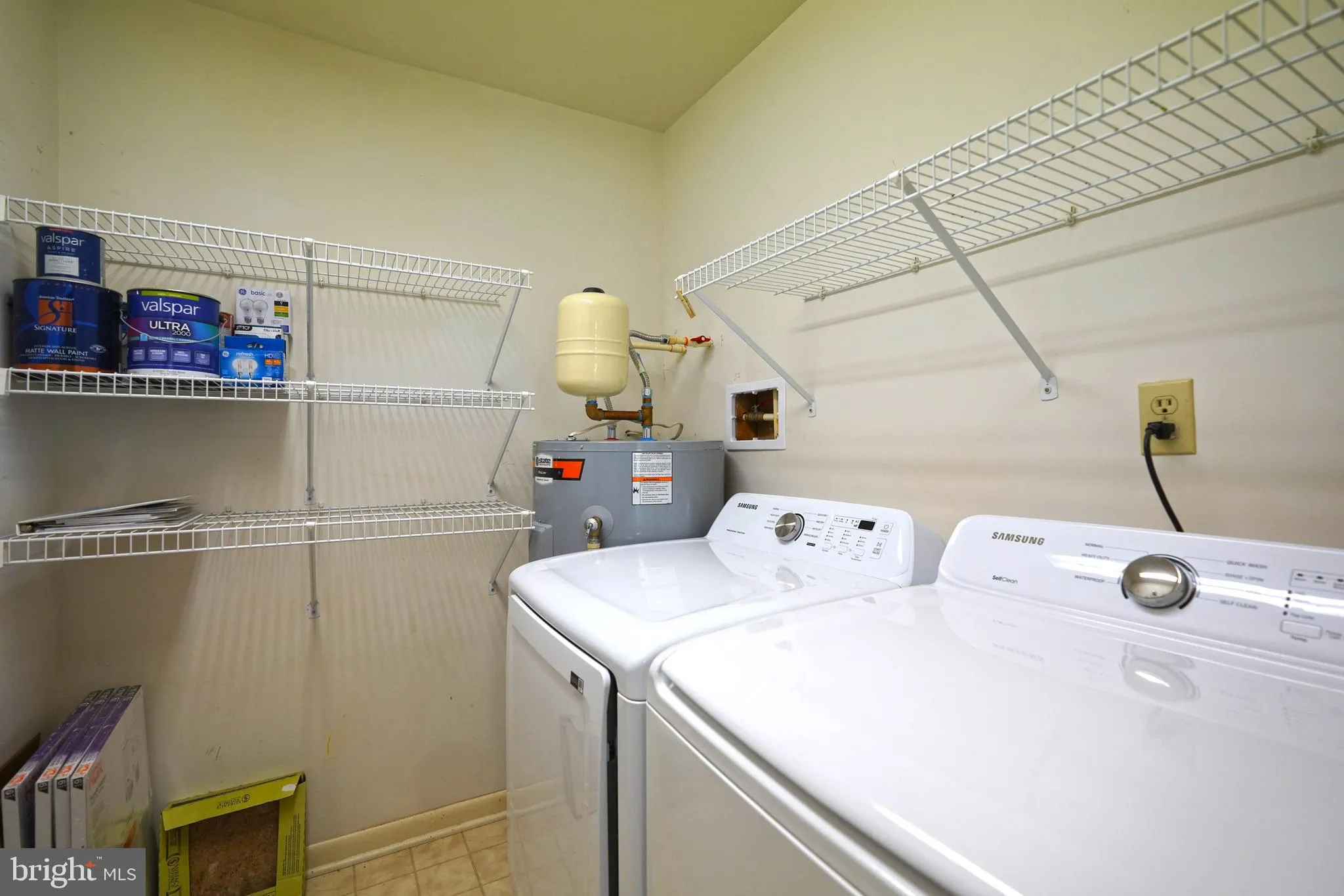 Lewes, Delaware 19958, United States, 3 Bedrooms Bedrooms, ,2 BathroomsBathrooms,Residential,Pending,192408