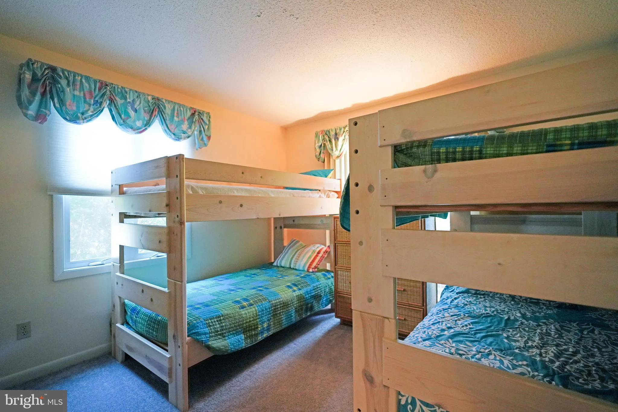 Lewes, Delaware 19958, United States, 3 Bedrooms Bedrooms, ,2 BathroomsBathrooms,Residential,Pending,192408