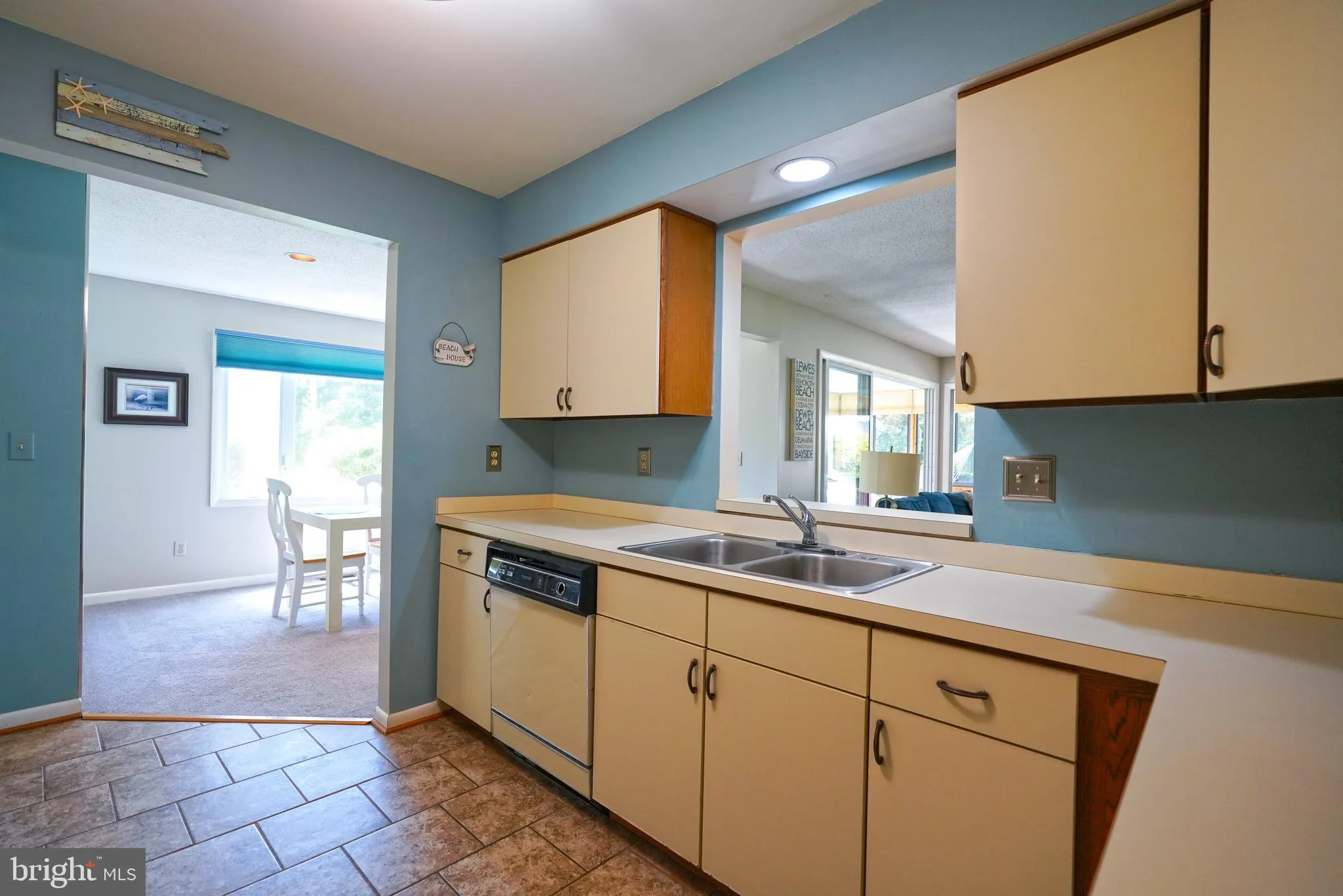 Lewes, Delaware 19958, United States, 3 Bedrooms Bedrooms, ,2 BathroomsBathrooms,Residential,Pending,192408