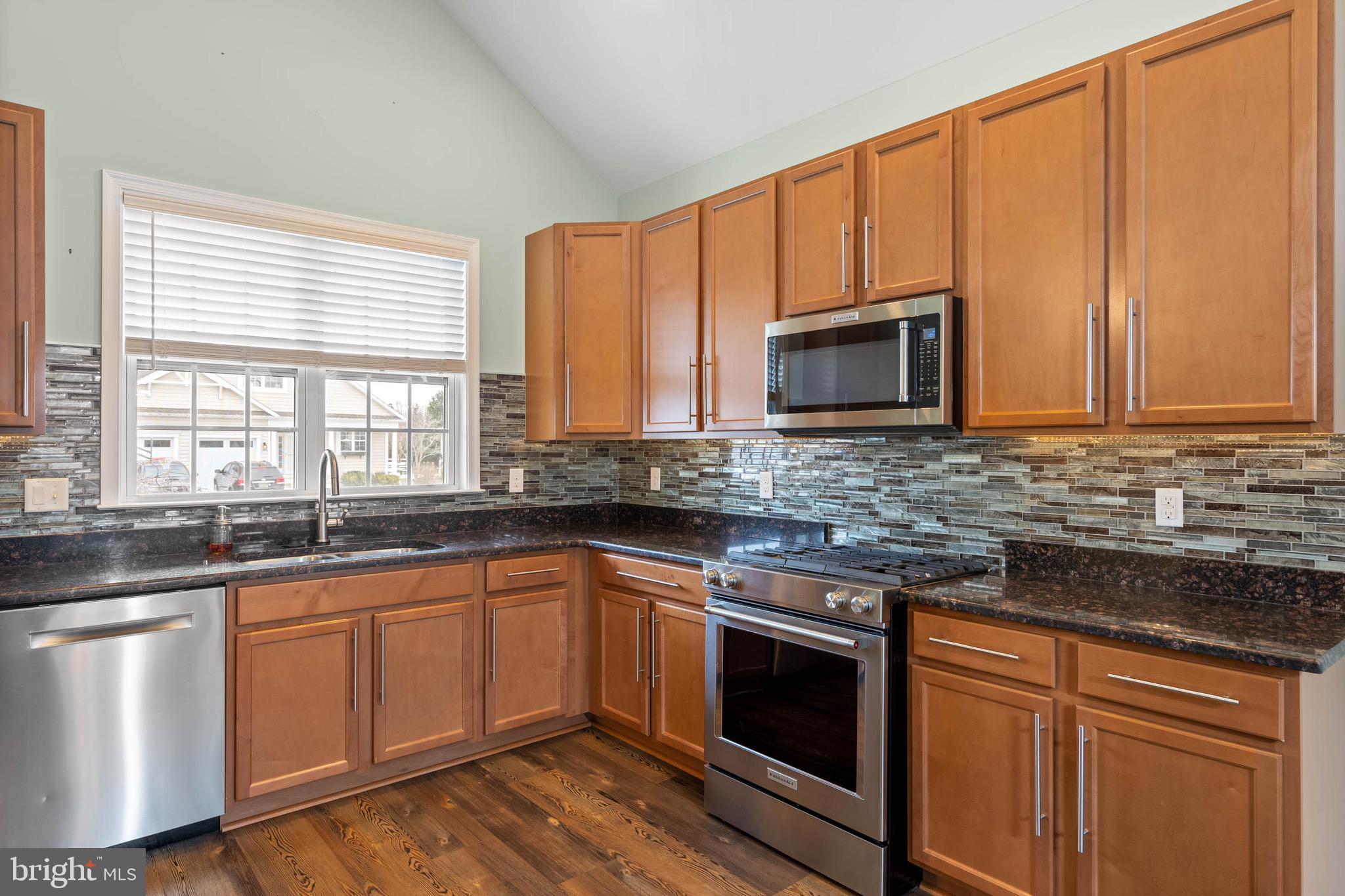 34795 MUTE SWAN LANE