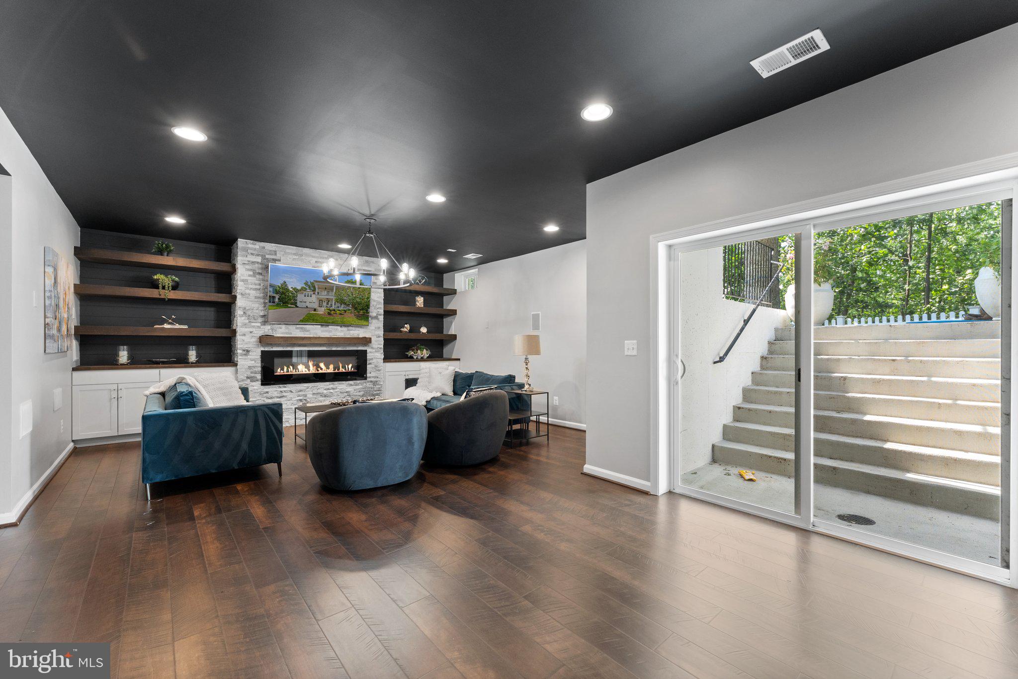 GROVE AT WILLOWSFORD - Residential