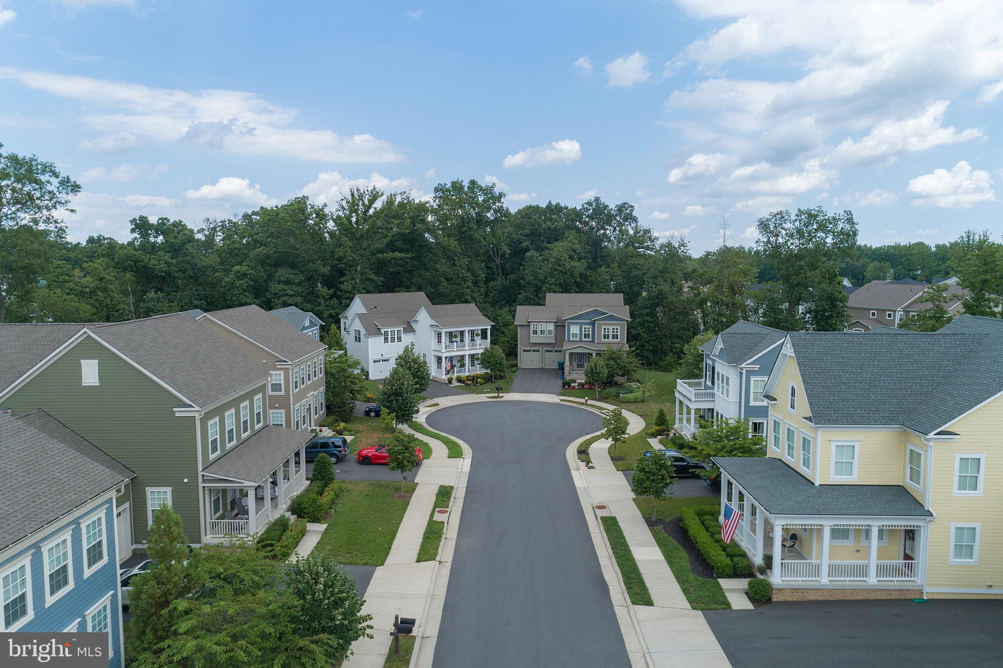 GROVE AT WILLOWSFORD - Residential