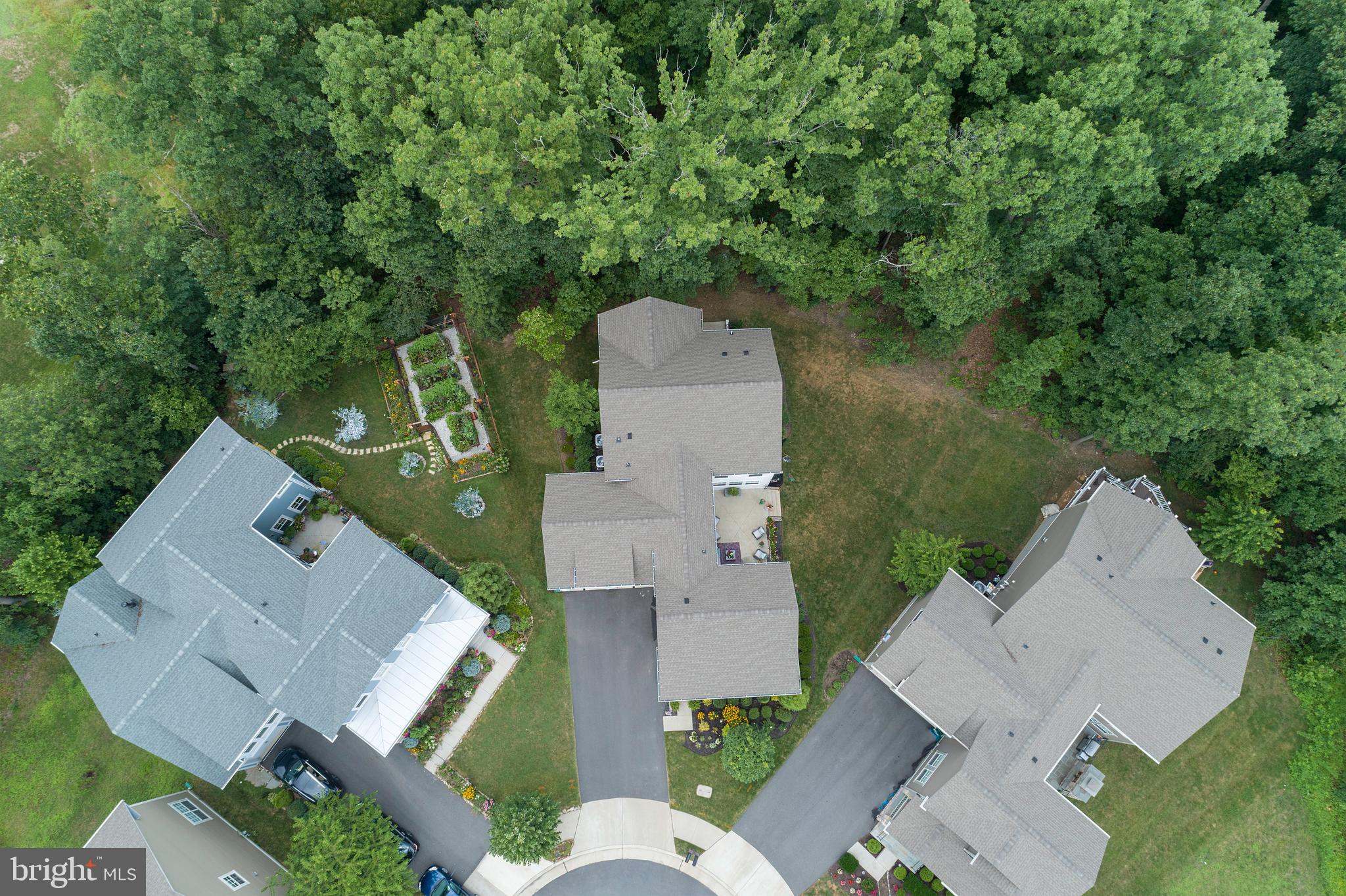 GROVE AT WILLOWSFORD - Residential