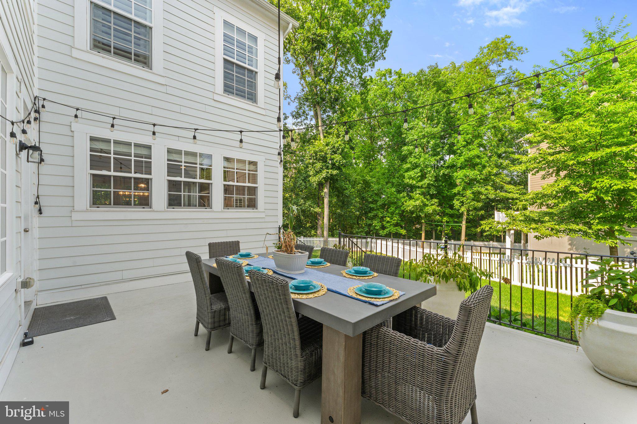 GROVE AT WILLOWSFORD - Residential