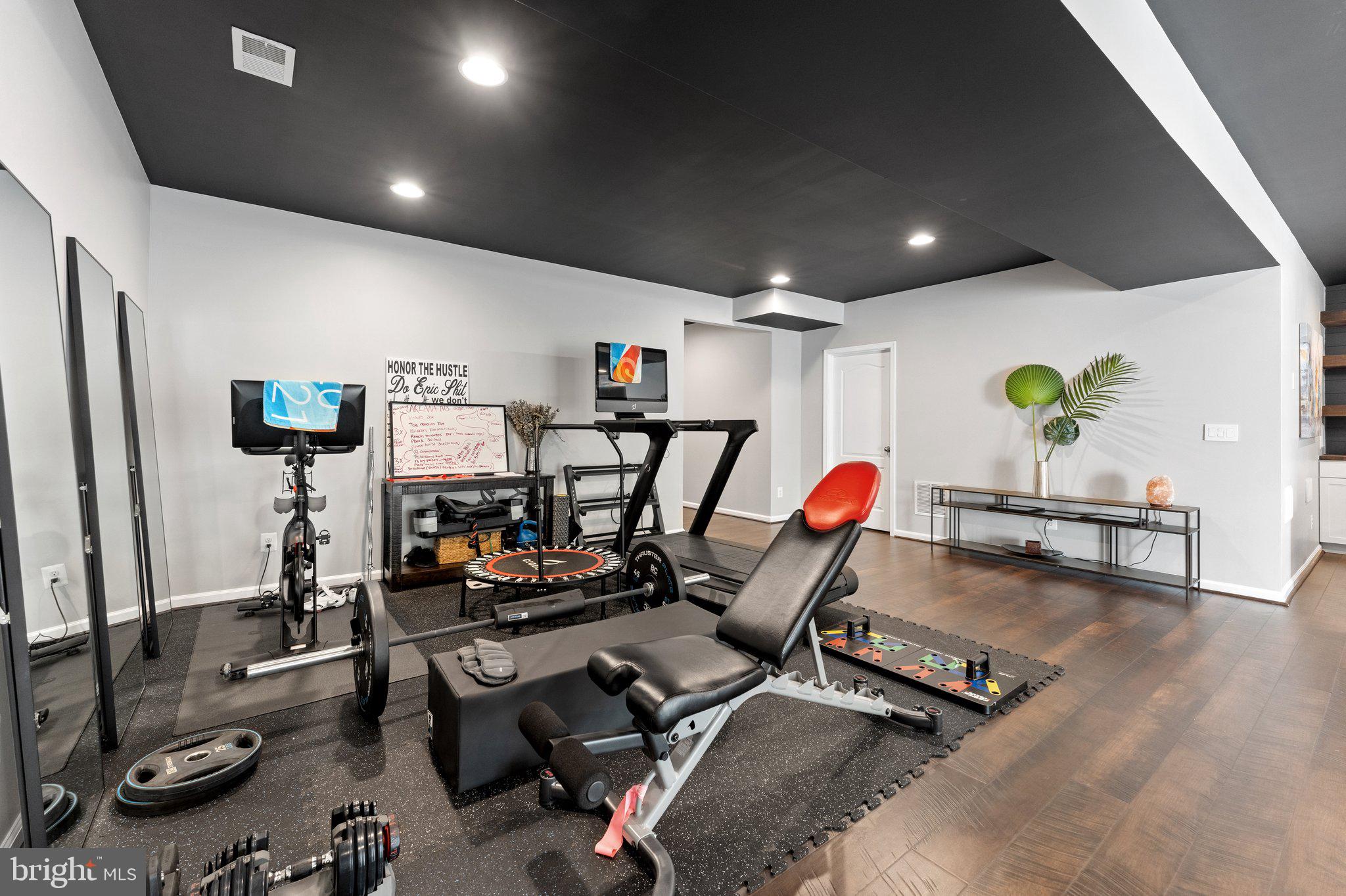 GROVE AT WILLOWSFORD - Residential