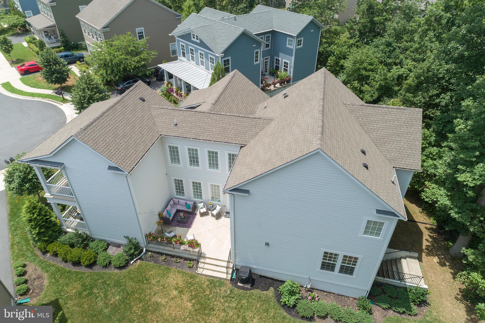 GROVE AT WILLOWSFORD - Residential