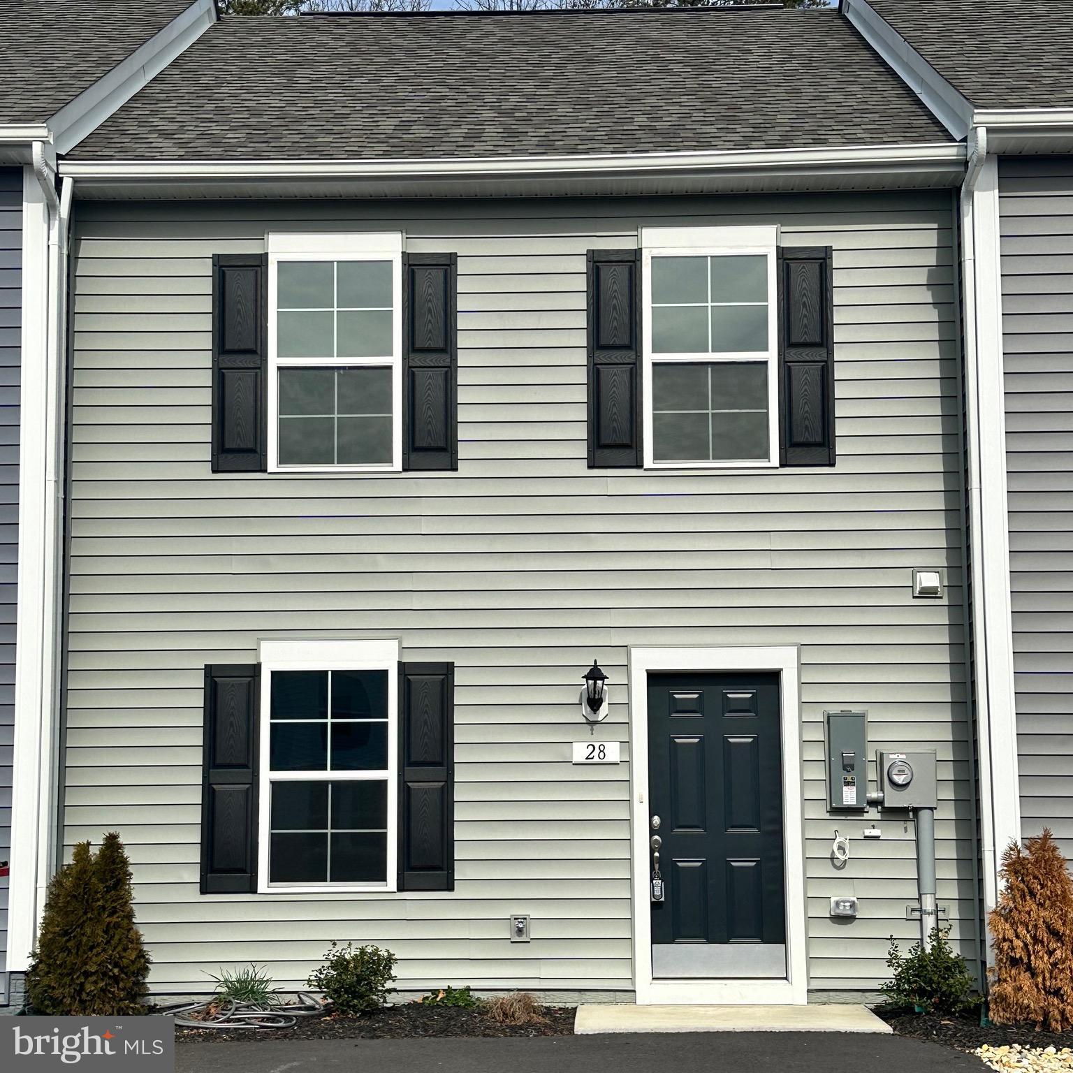 WHISPERING PINES - Residential