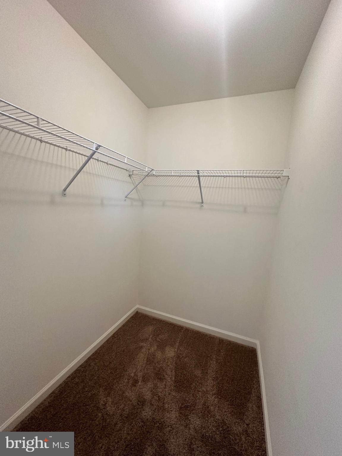 WHISPERING PINES - Residential