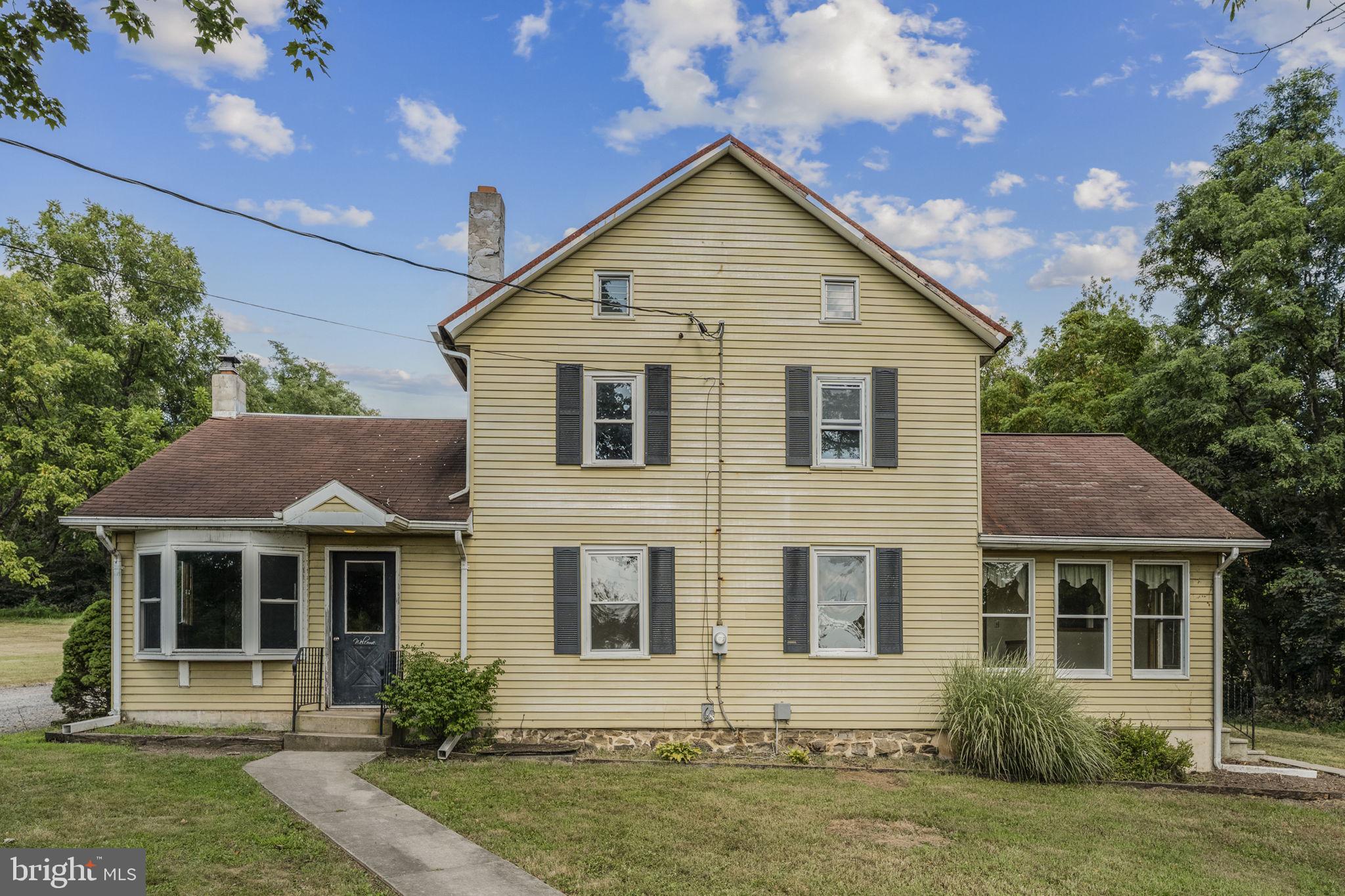 711 LITTLE MT ROAD