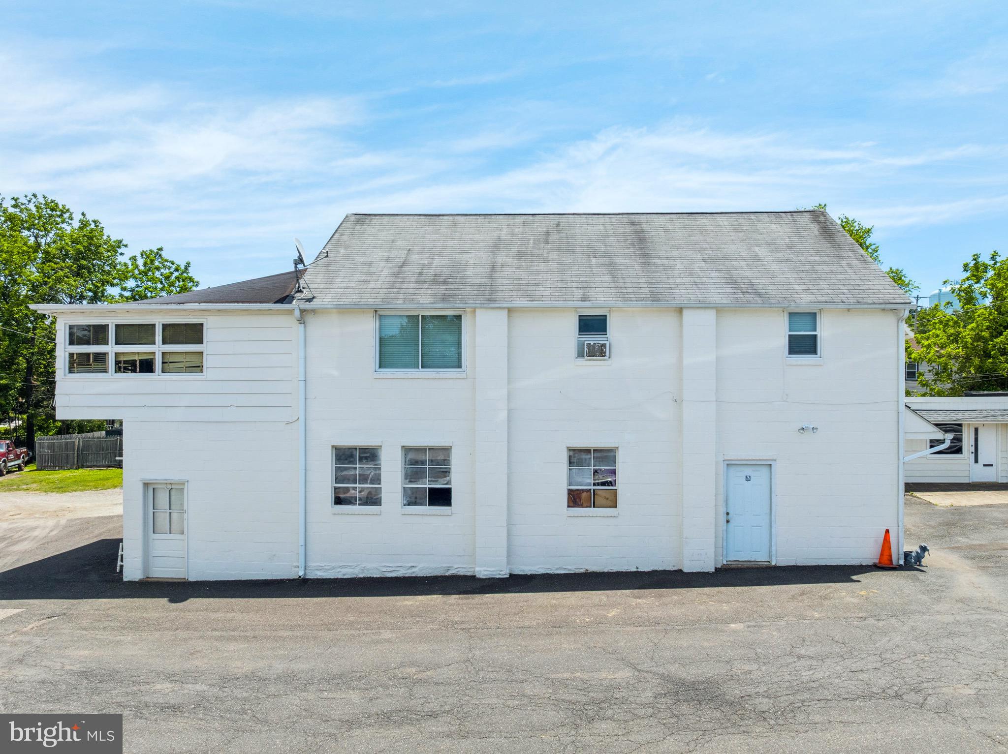 2427 SUSQUEHANNA ROAD