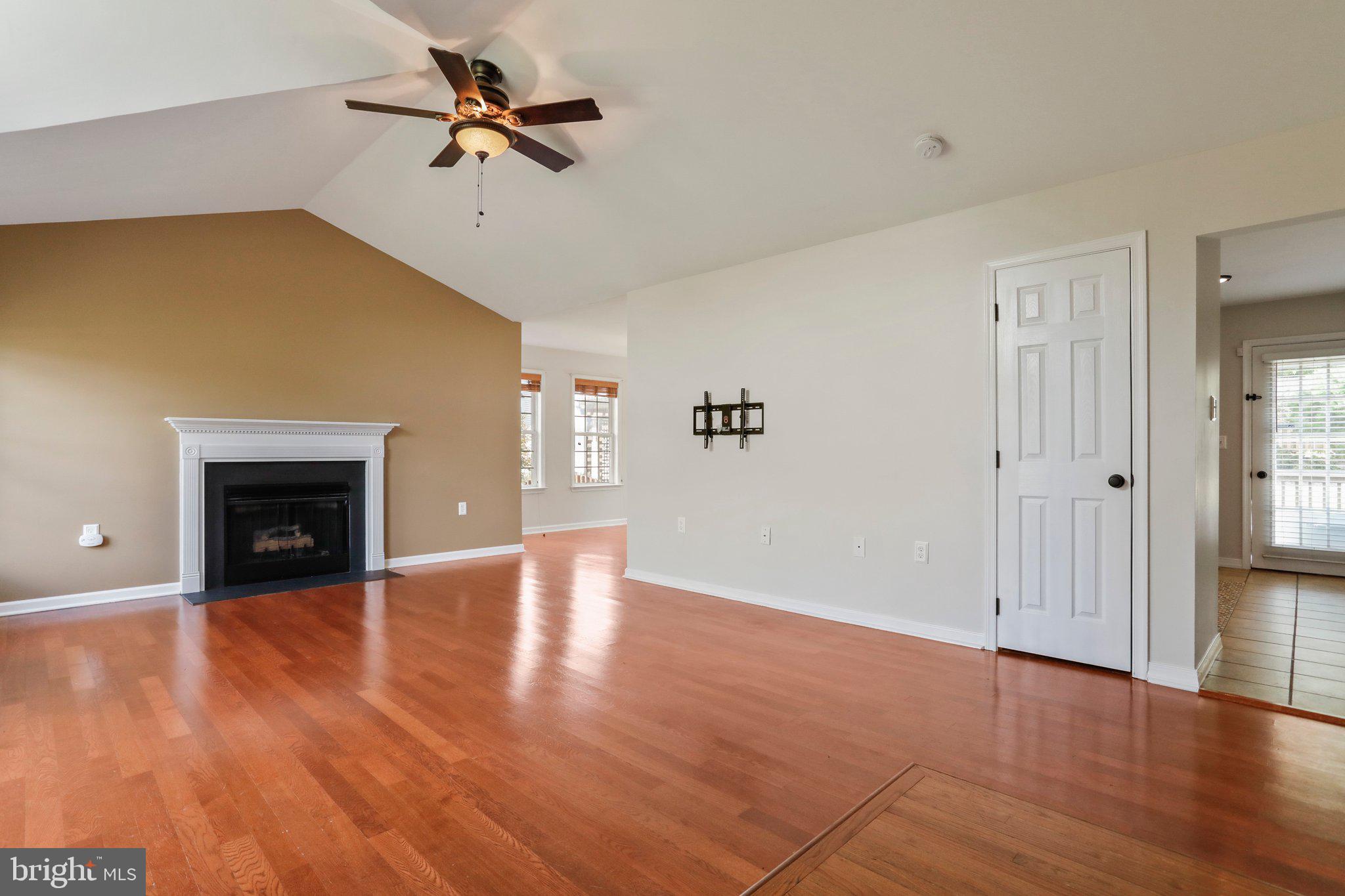 GREENFIELD - Residential Lease