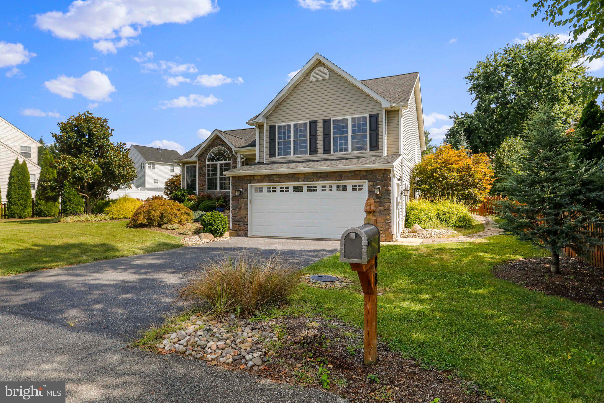 GREENFIELD - Residential Lease