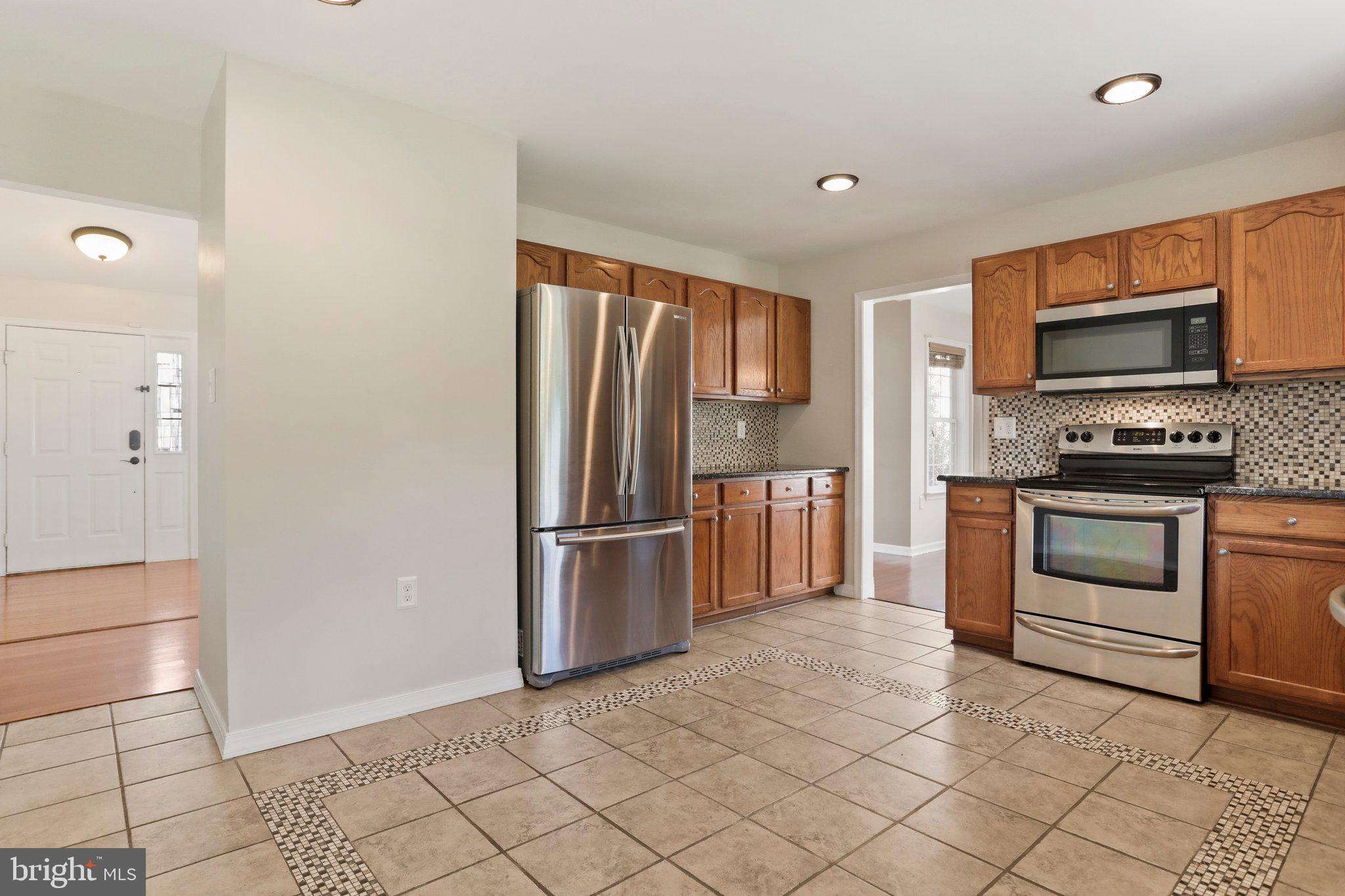 GREENFIELD - Residential Lease