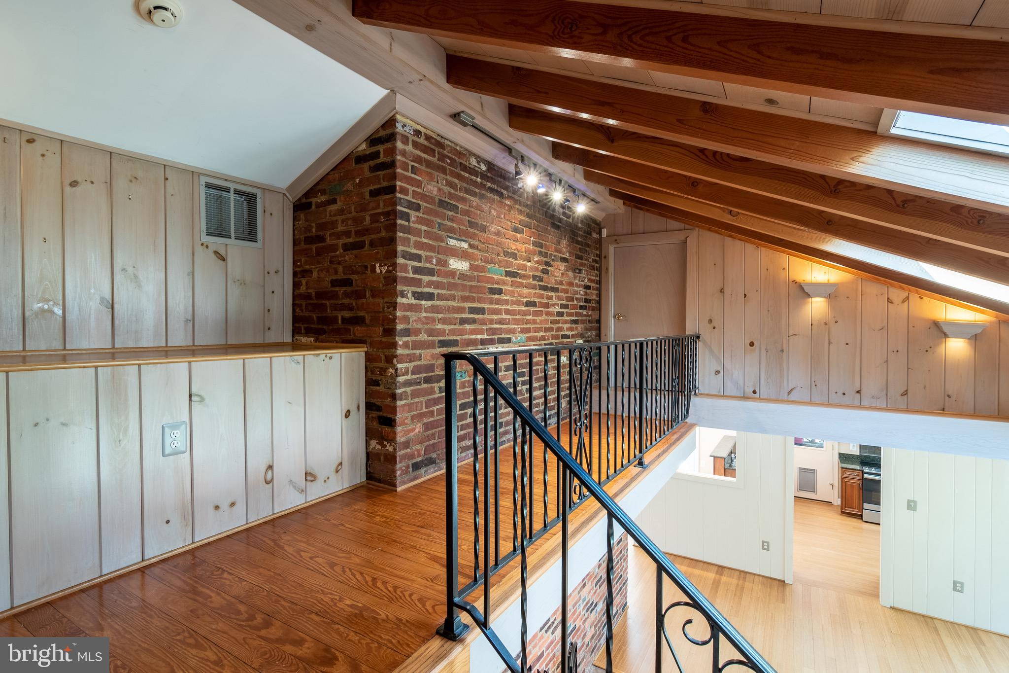 SPRINGFIELD FARMS - Residential