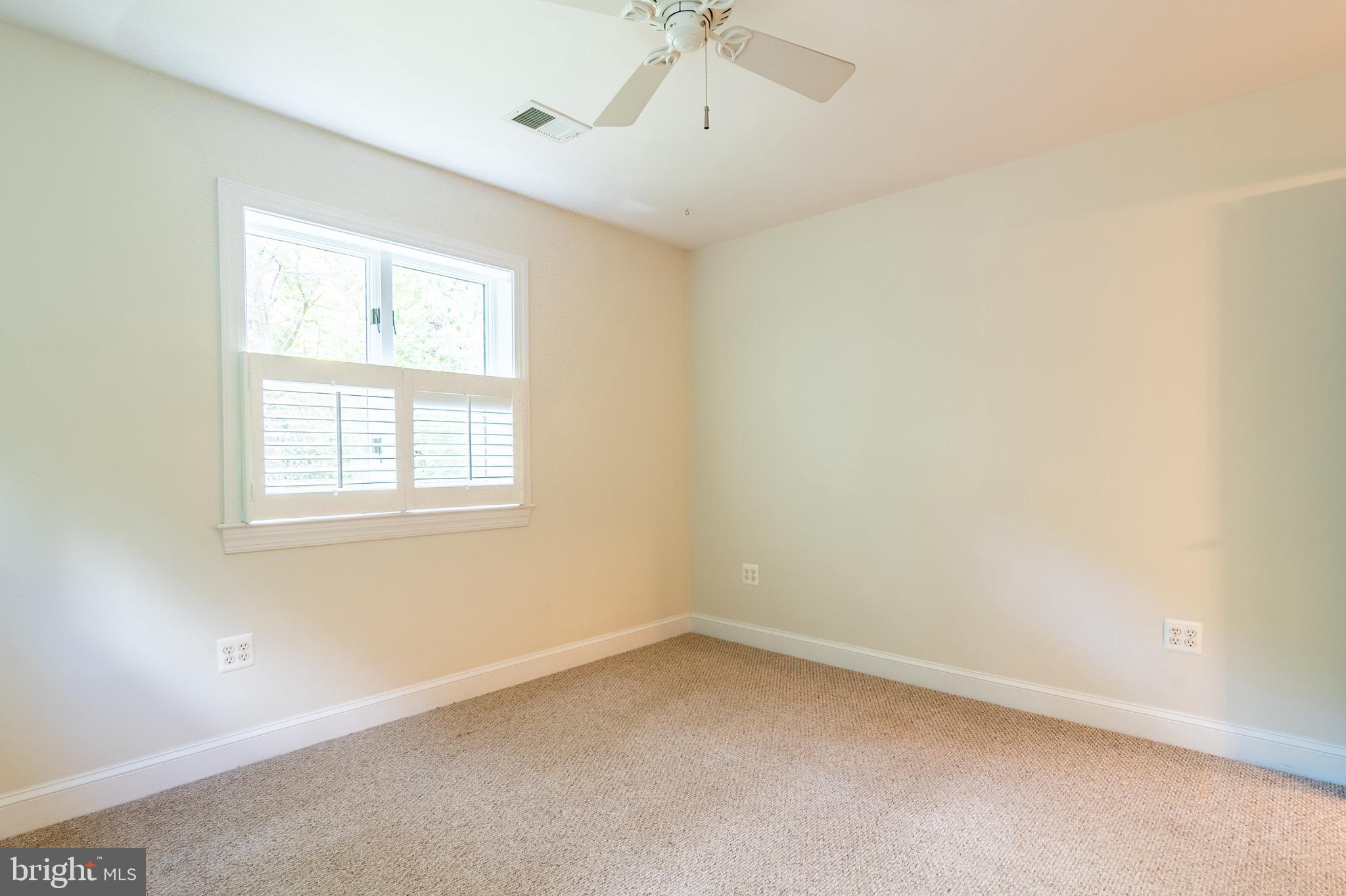 SPRINGFIELD FARMS - Residential