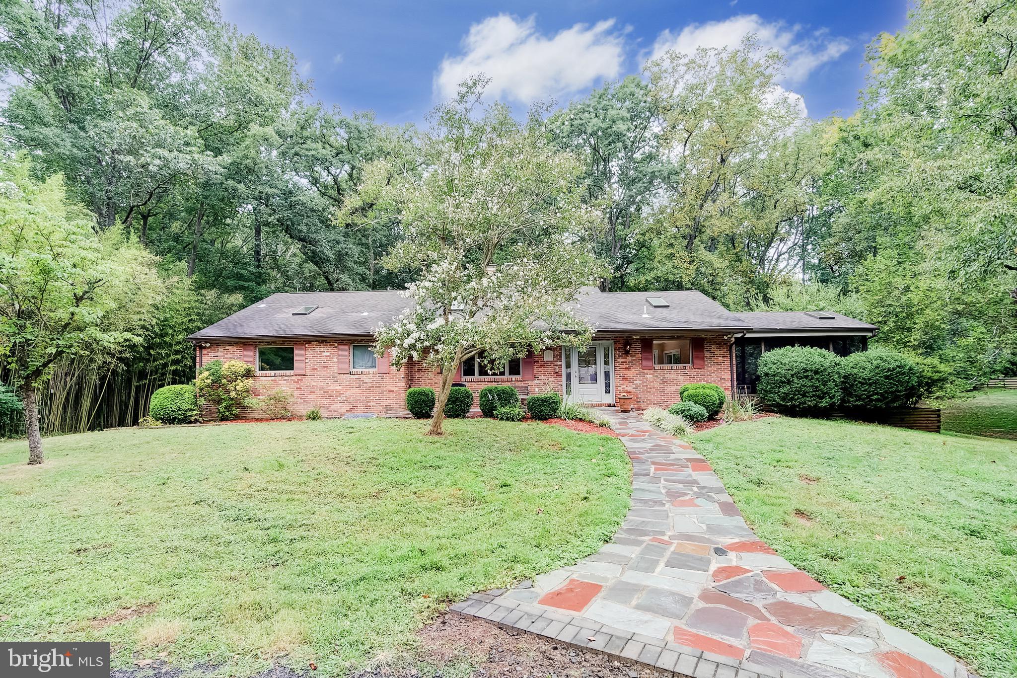 SPRINGFIELD FARMS - Residential