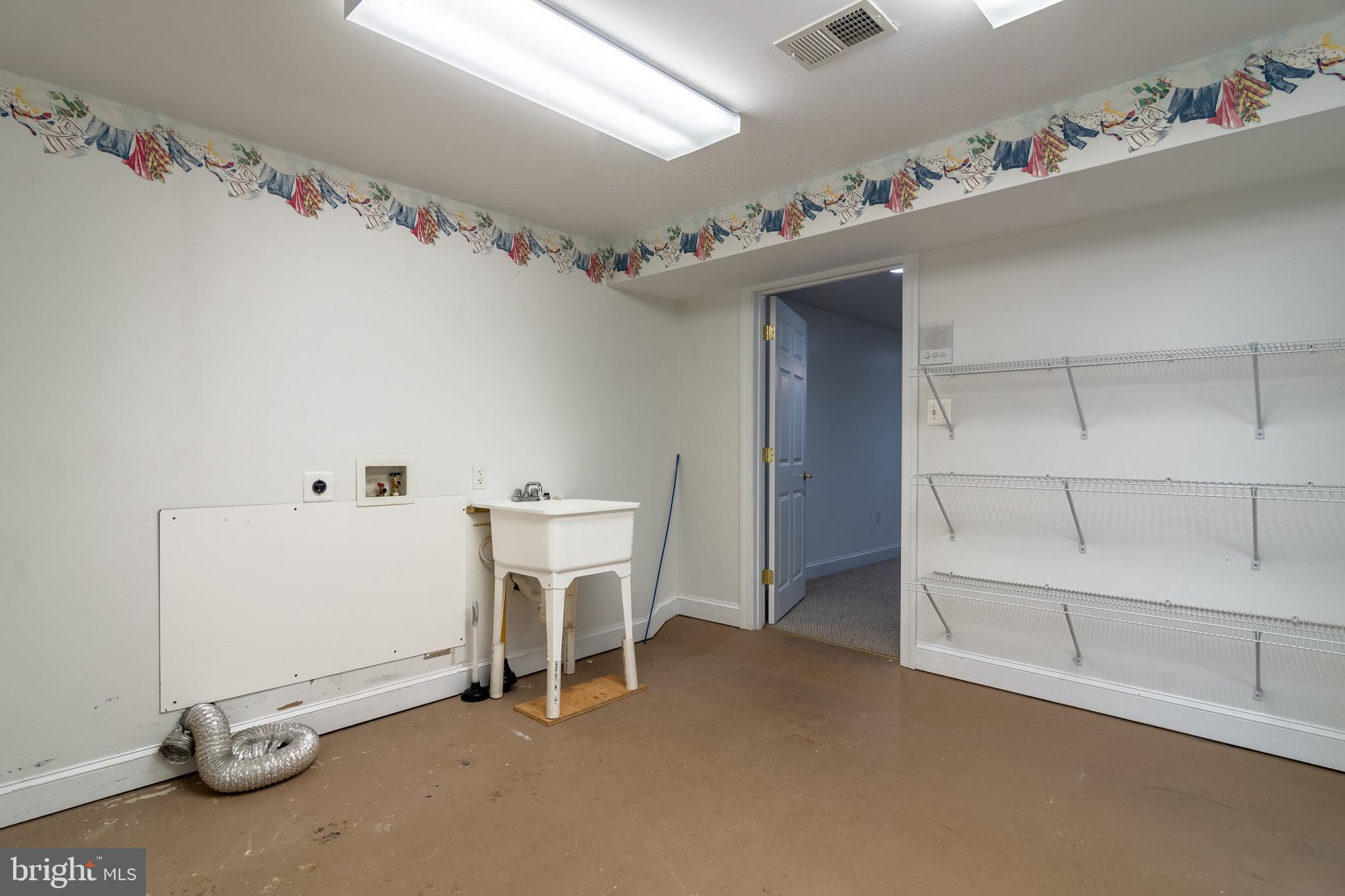 SPRINGFIELD FARMS - Residential