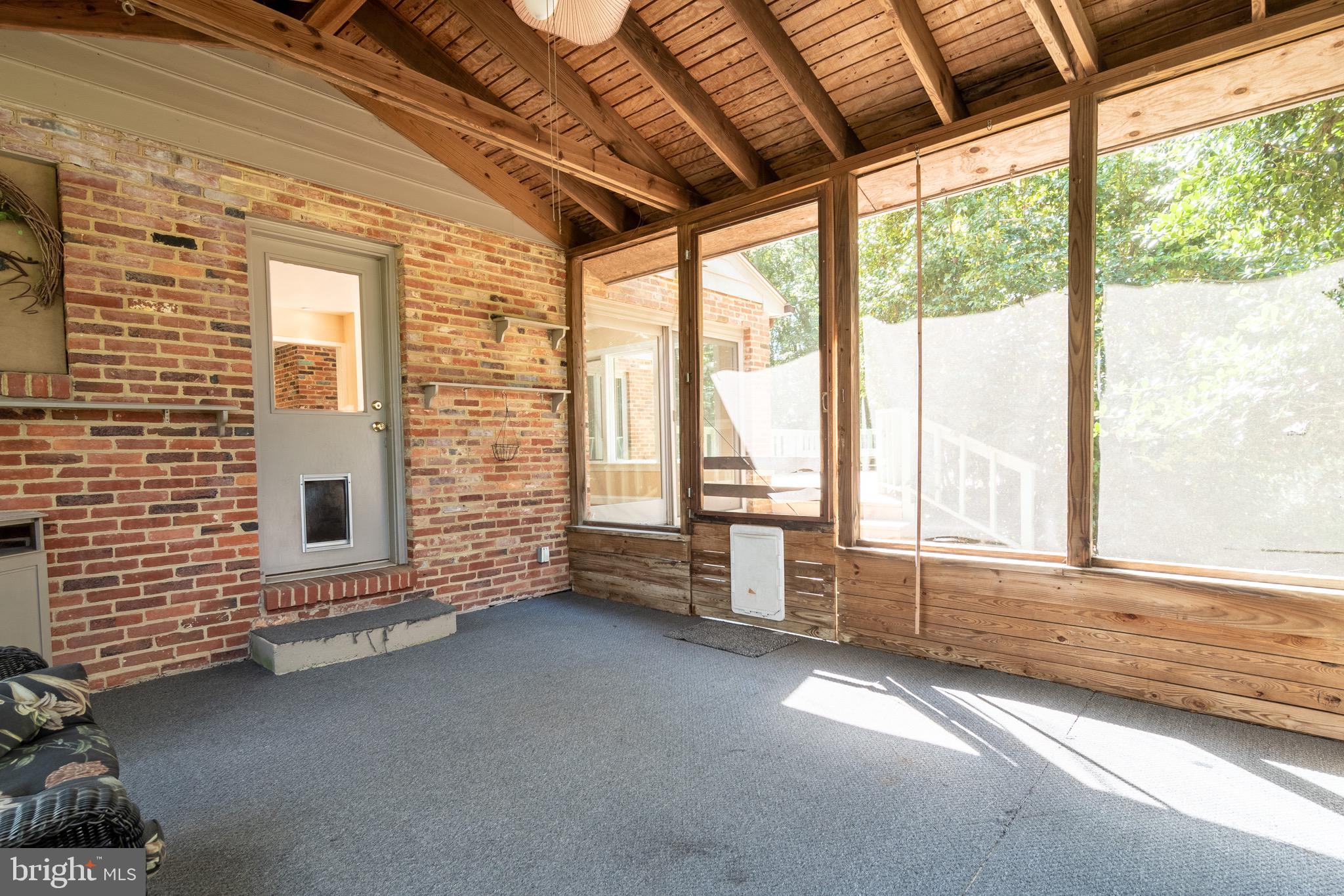 SPRINGFIELD FARMS - Residential