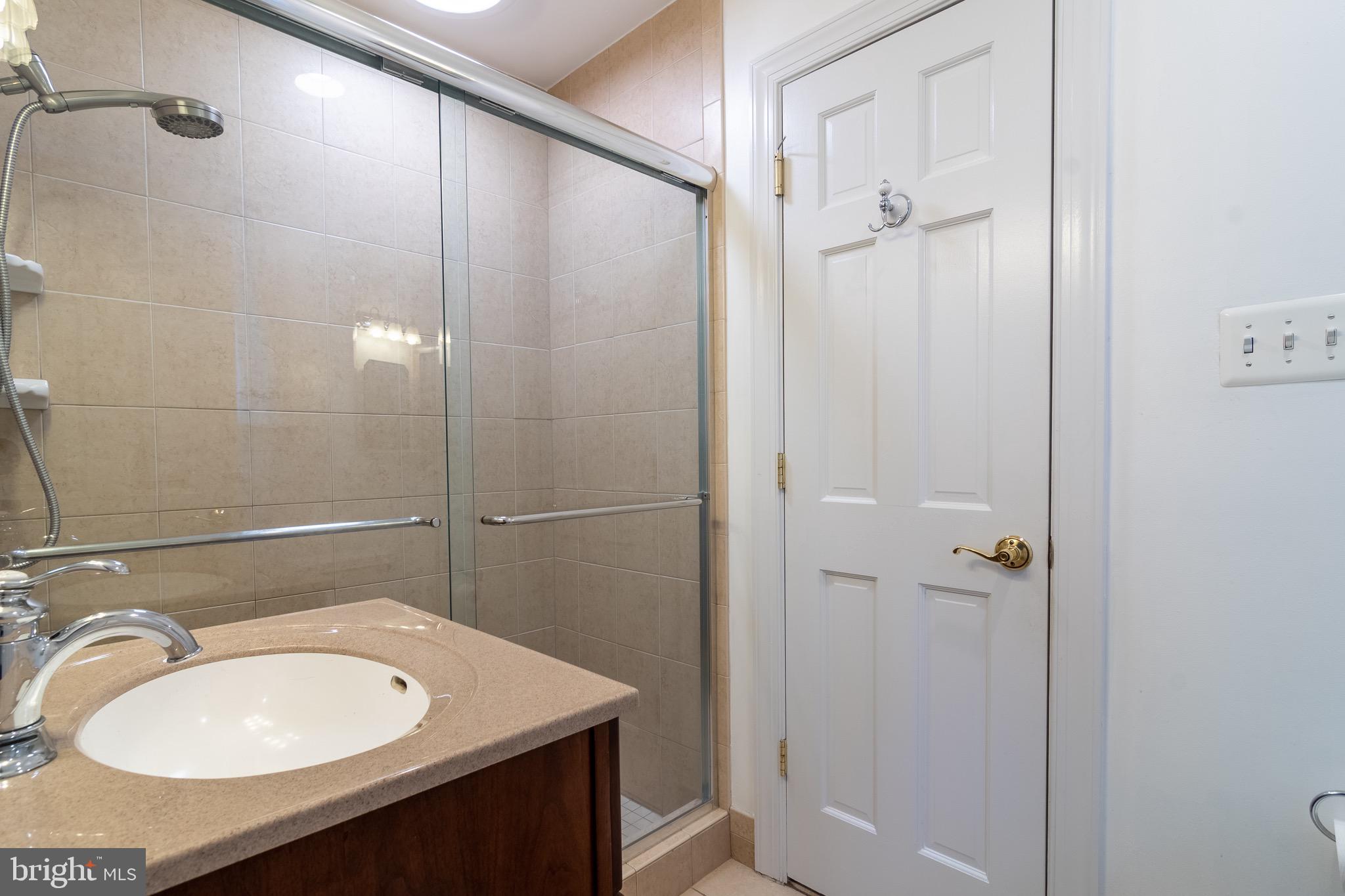 SPRINGFIELD FARMS - Residential