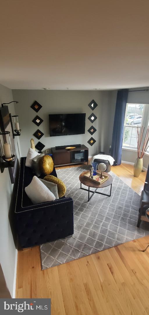 TEMPLE PLAZA-PLAT 1> - Residential Lease