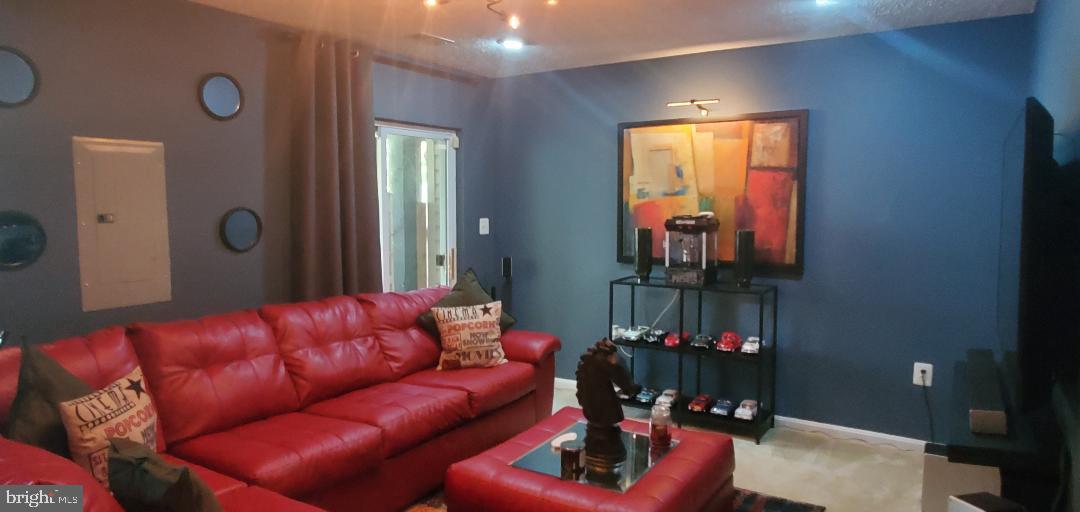 TEMPLE PLAZA-PLAT 1> - Residential Lease