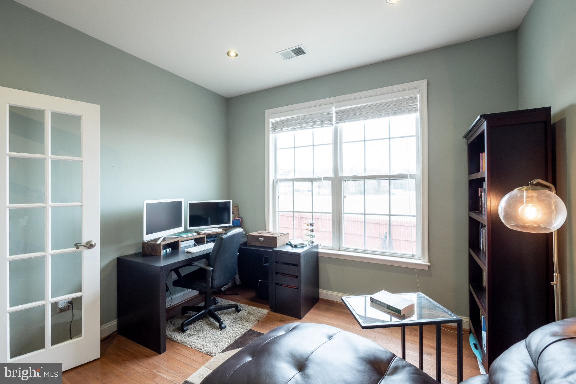 HIGHGROVE SUB - Residential