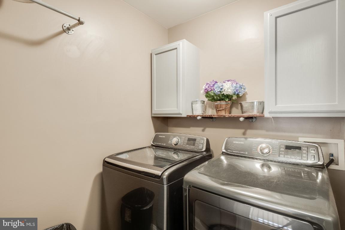 HIGHGROVE SUB - Residential