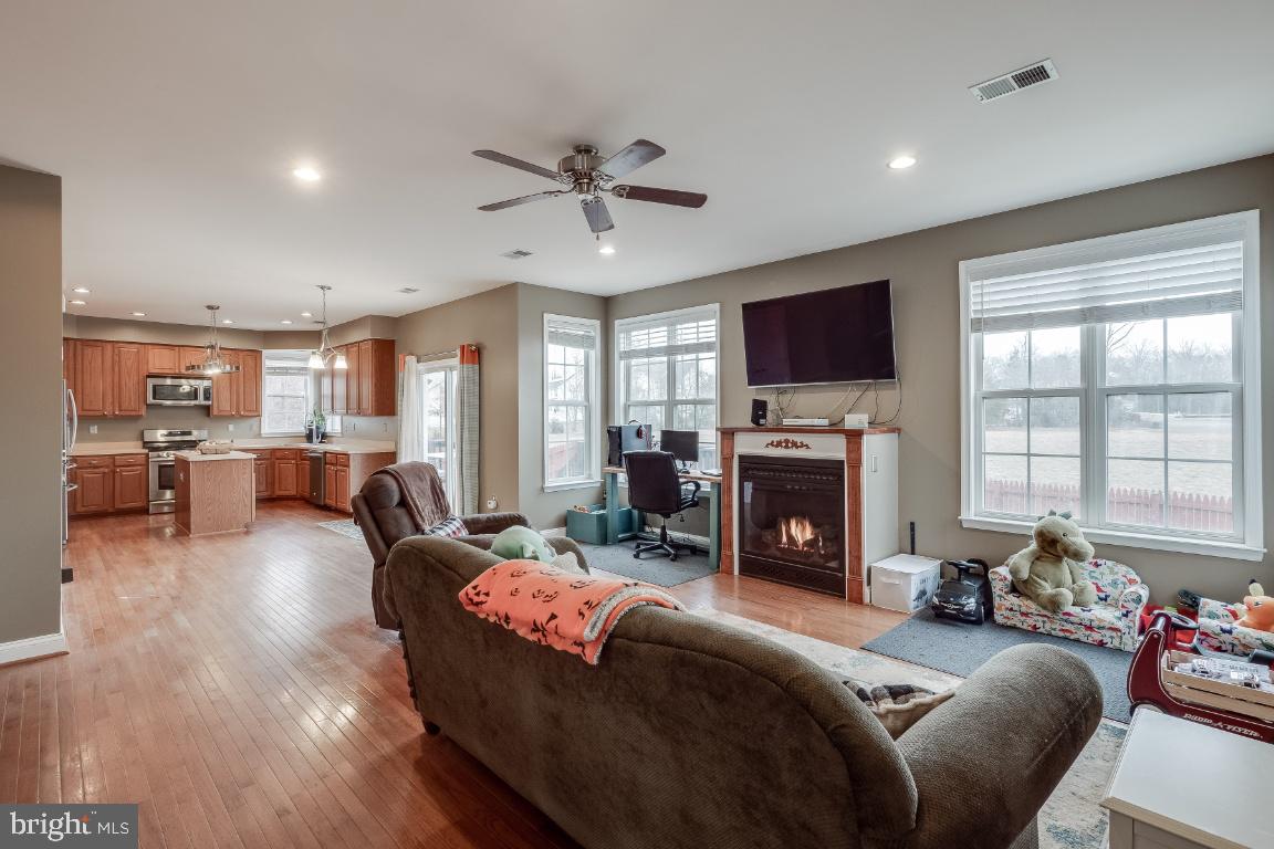 HIGHGROVE SUB - Residential