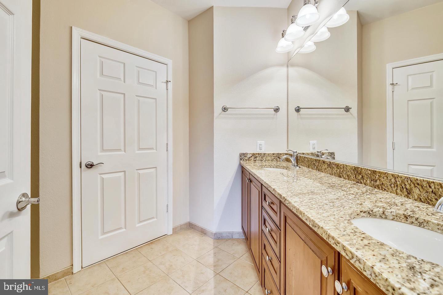 WHITE FLINT STATION - Residential