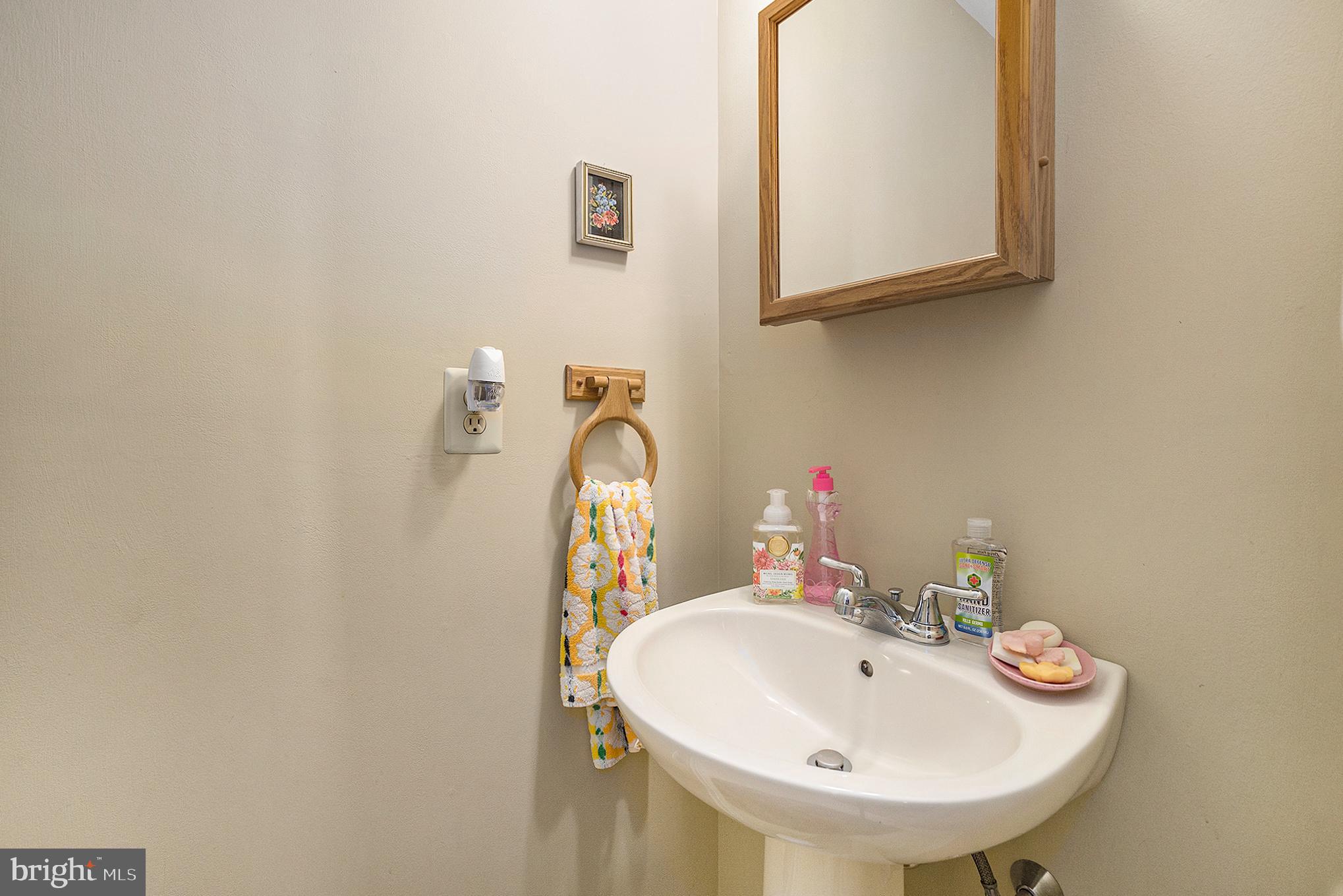 STONEGATE - Residential