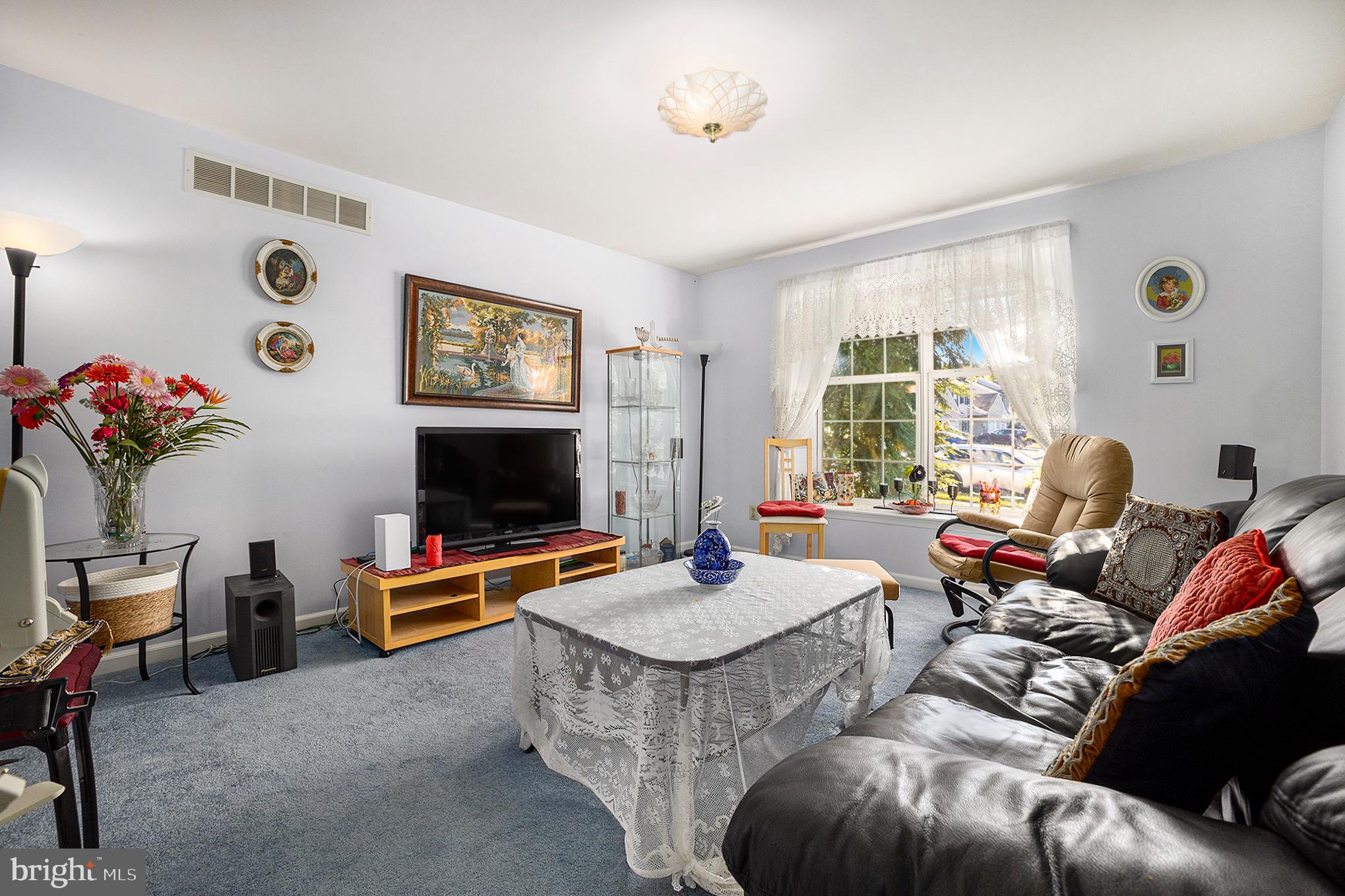 STONEGATE - Residential