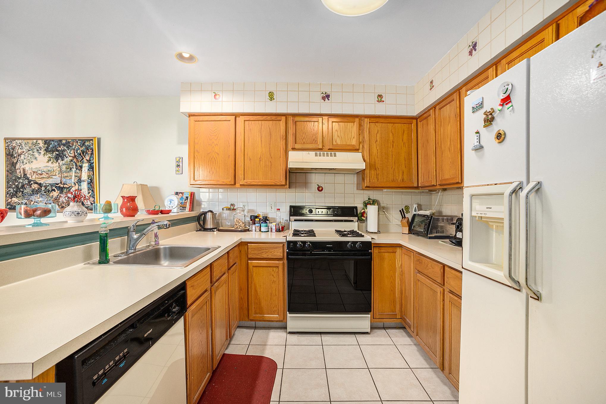 STONEGATE - Residential