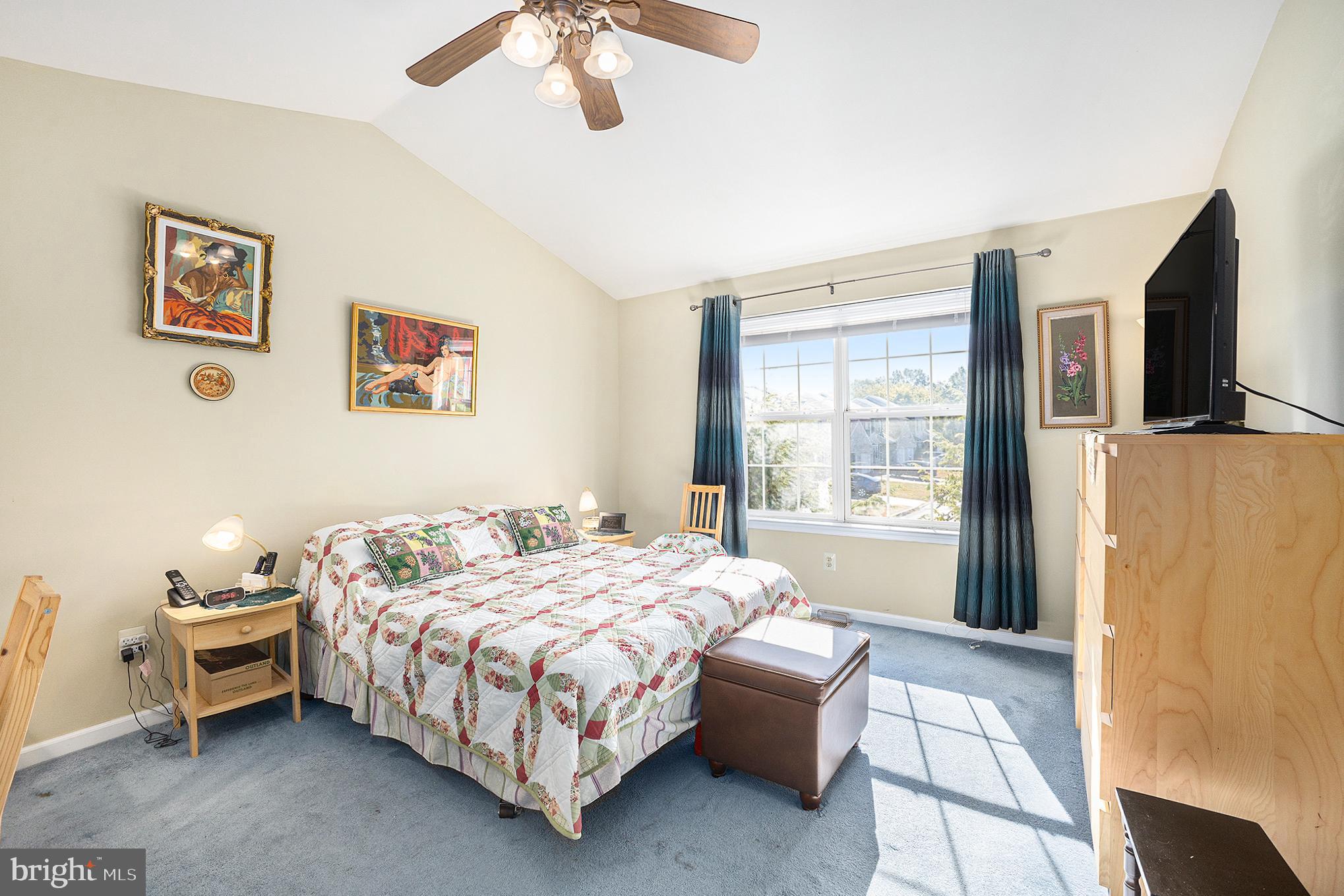 STONEGATE - Residential