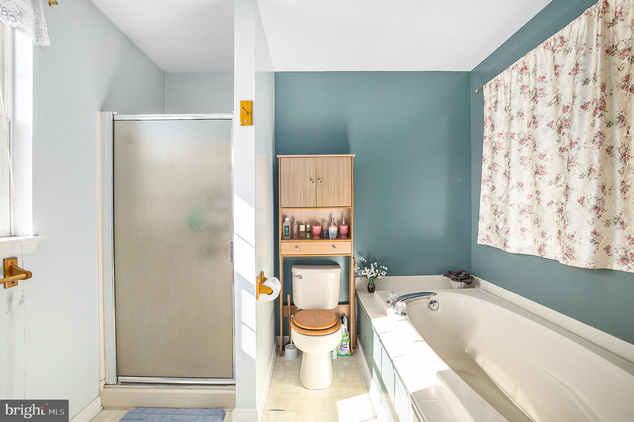 STONEGATE - Residential