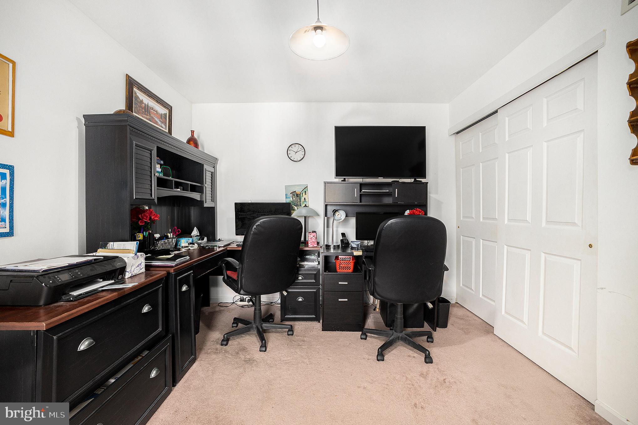 STONEGATE - Residential