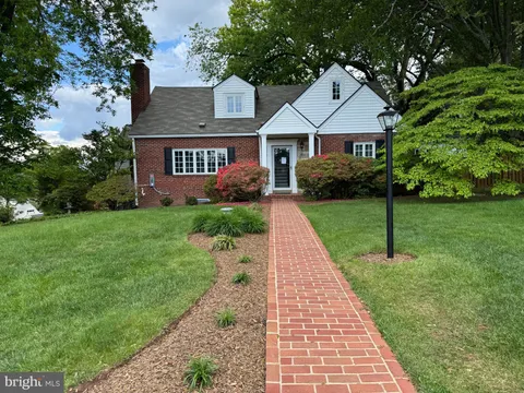 3901 Ridge Road, Annandale, VA MLS: VAFX2231948