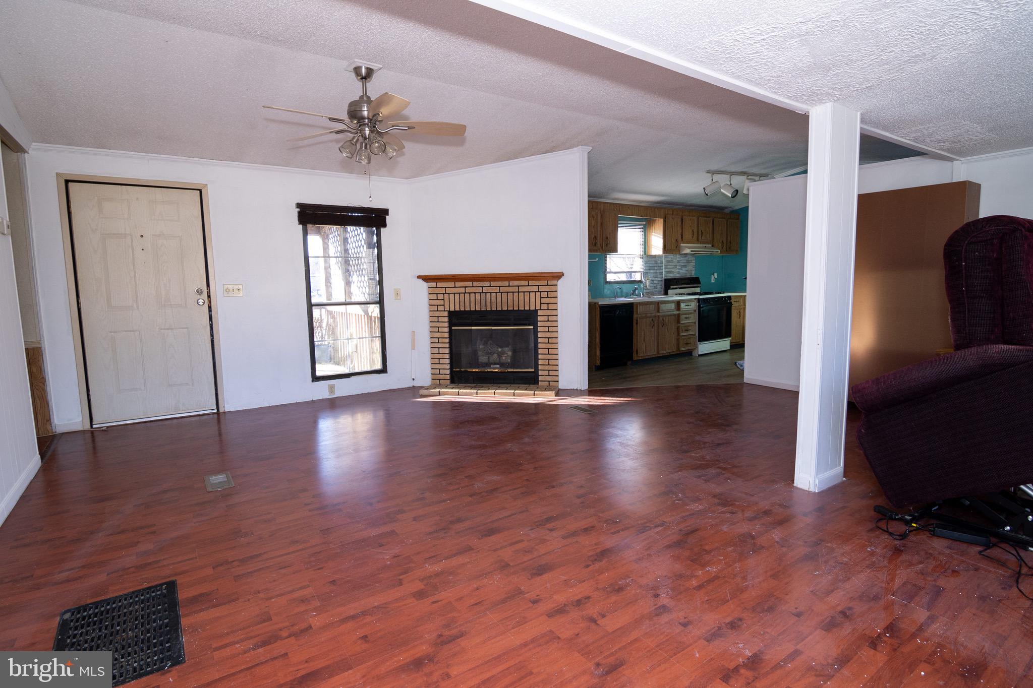 LITTLE CREEK - Residential