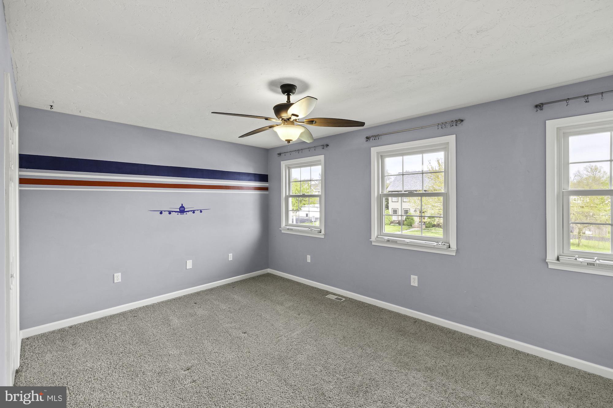 HUNTERS CROSSING - Residential